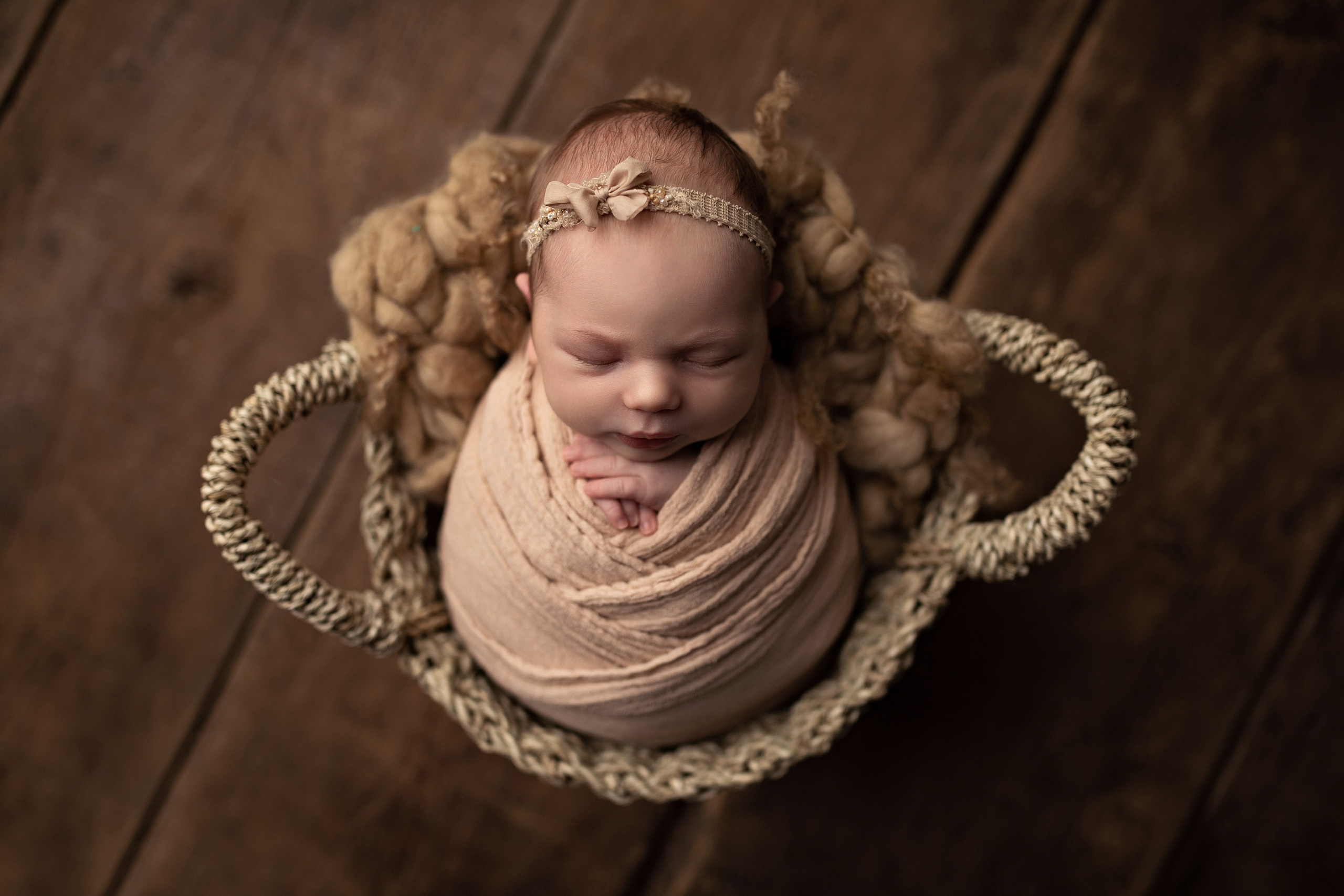 Мирослава пакет экспресс. Фотограф Новорожденных Новороссийск Елена Налбантова