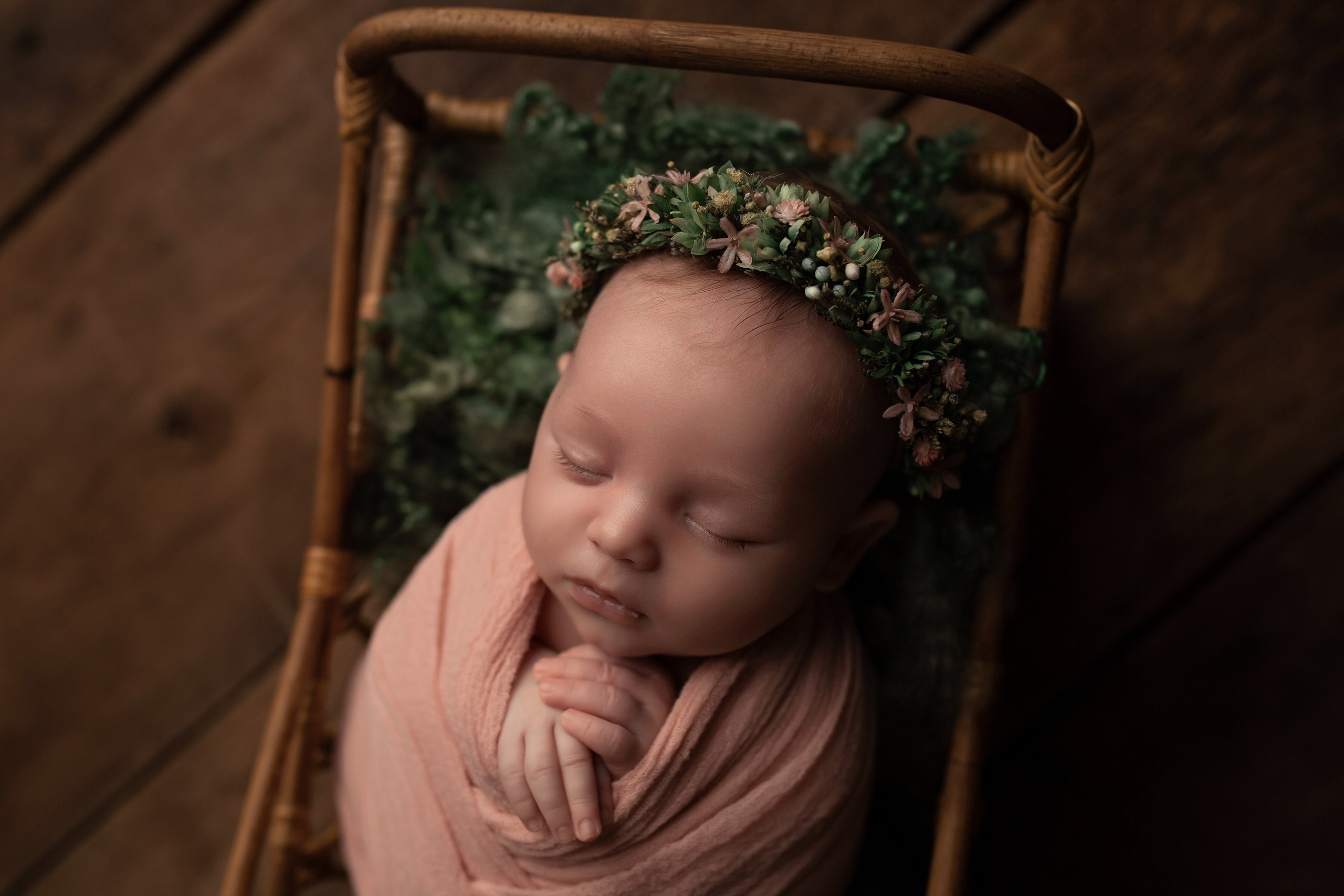 Александра пакет Экспресс. Фотограф Новорожденных Новороссийск Елена Налбантова