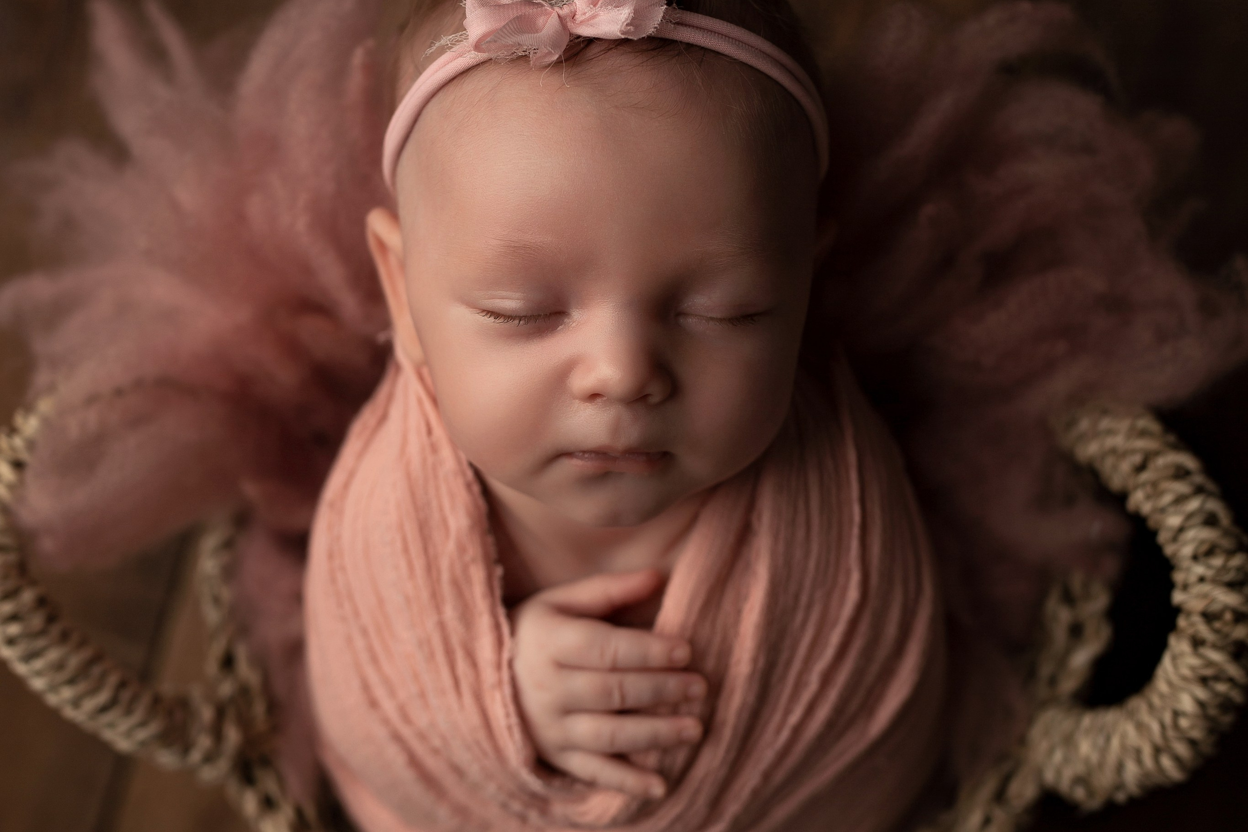 Александра пакет Экспресс. Фотограф Новорожденных Новороссийск Елена Налбантова