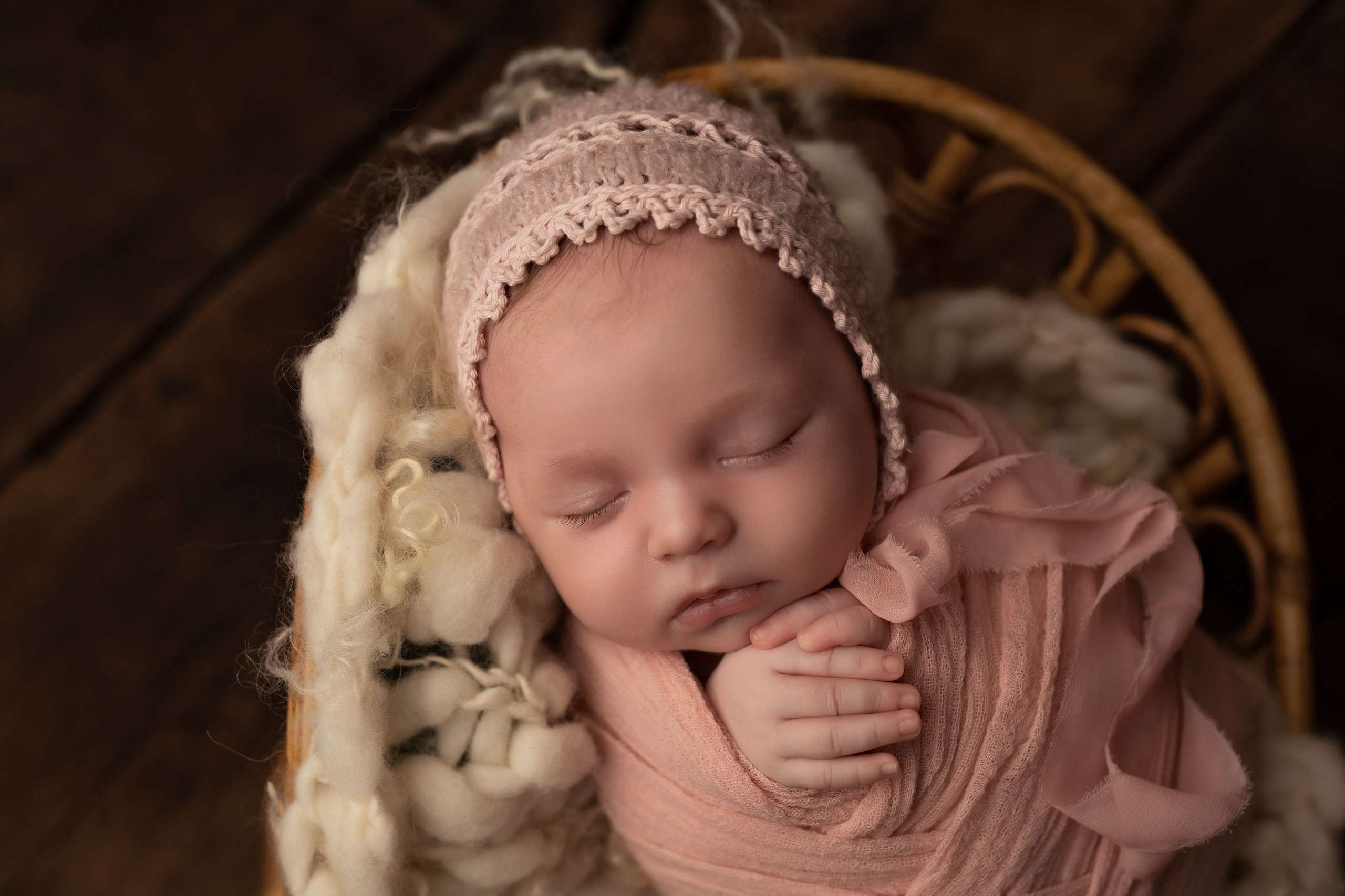 Александра пакет Экспресс. Фотограф Новорожденных Новороссийск Елена Налбантова