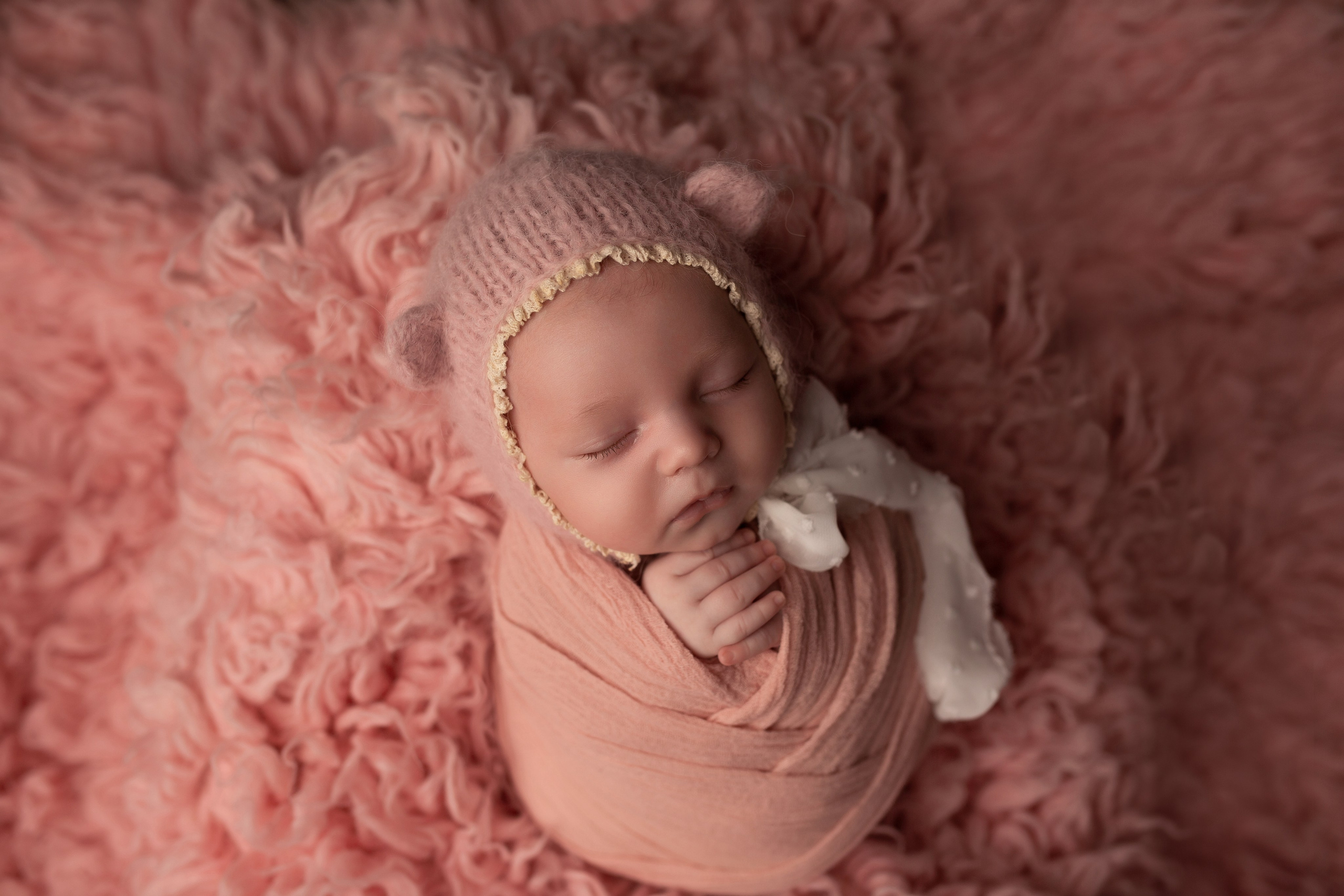 Александра пакет Экспресс. Фотограф Новорожденных Новороссийск Елена Налбантова