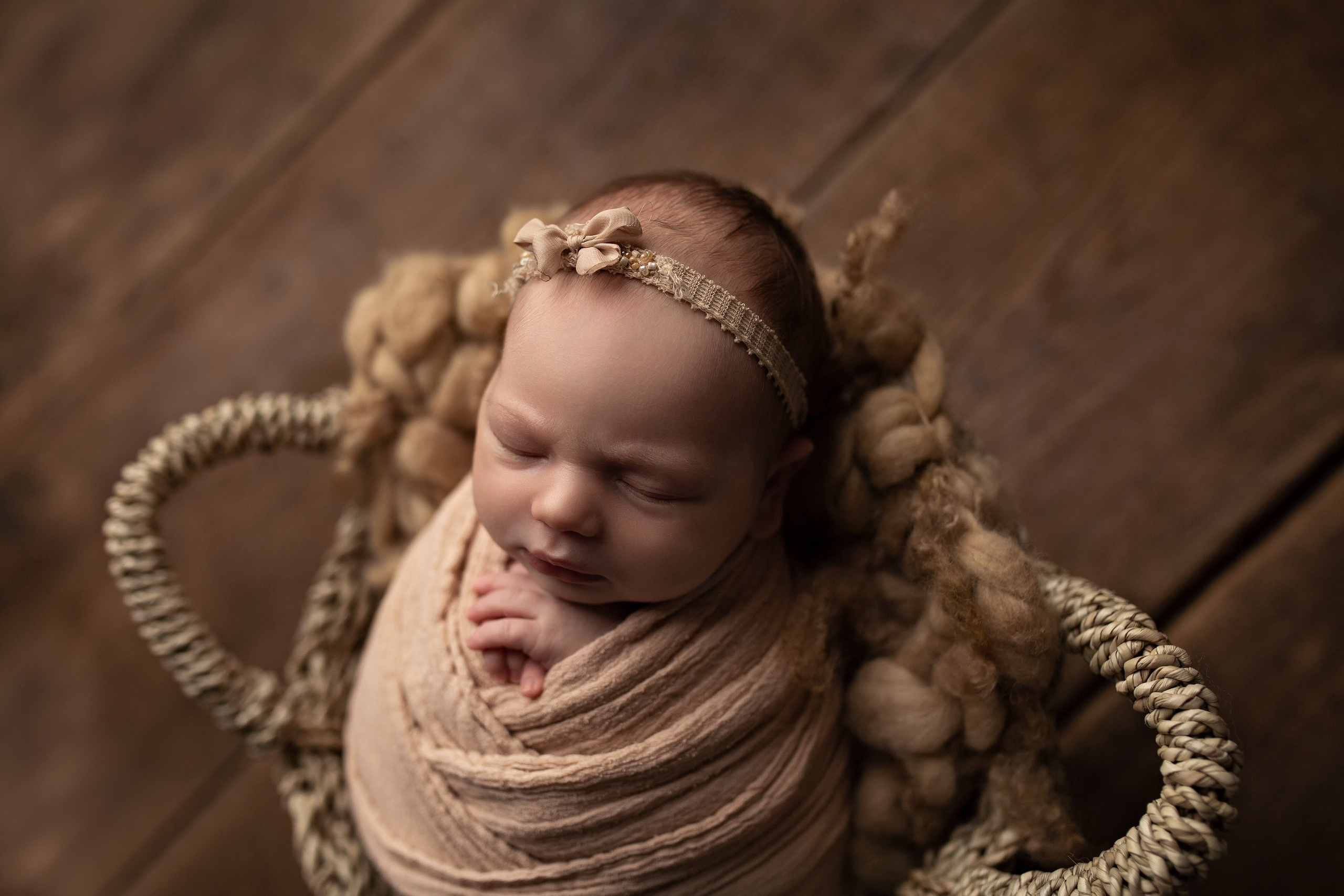 Мирослава пакет экспресс. Фотограф Новорожденных Новороссийск Елена Налбантова