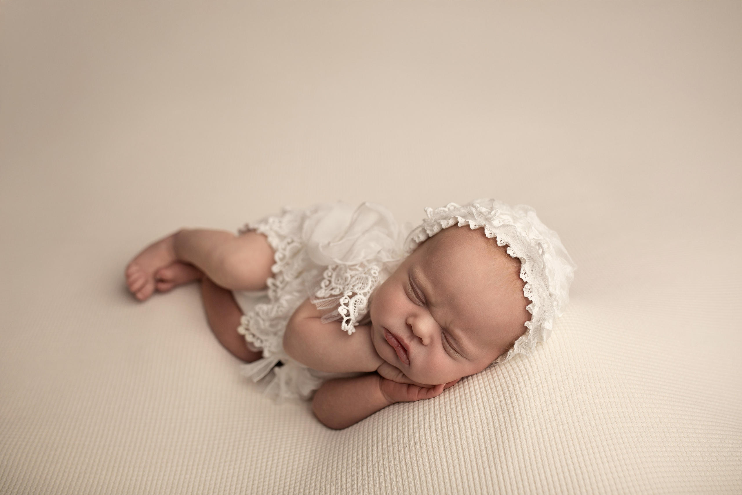 Ева пакет 2. Фотограф Новорожденных Новороссийск Елена Налбантова