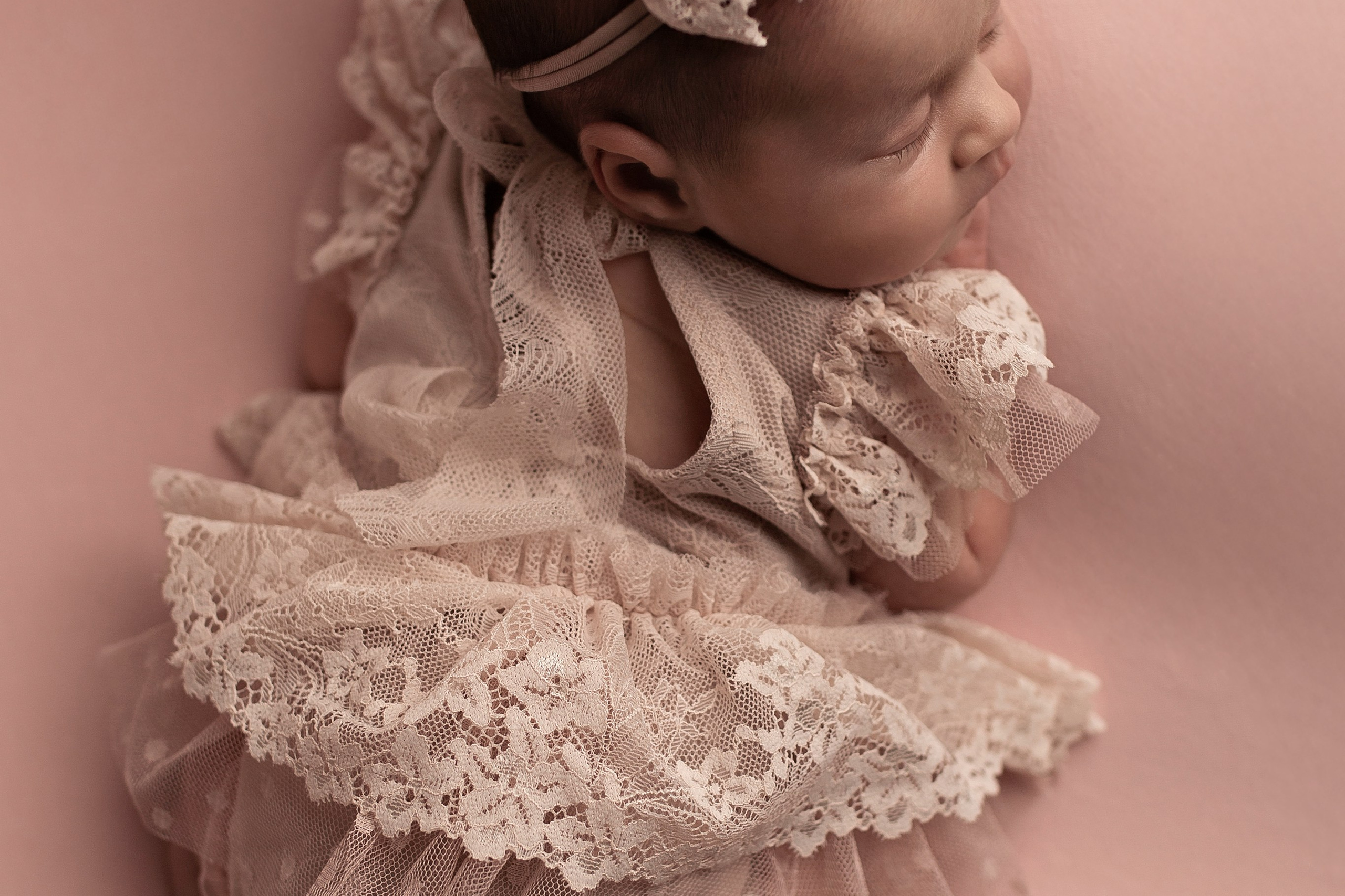 Софья пакет 2. Фотограф Новорожденных Новороссийск Елена Налбантова