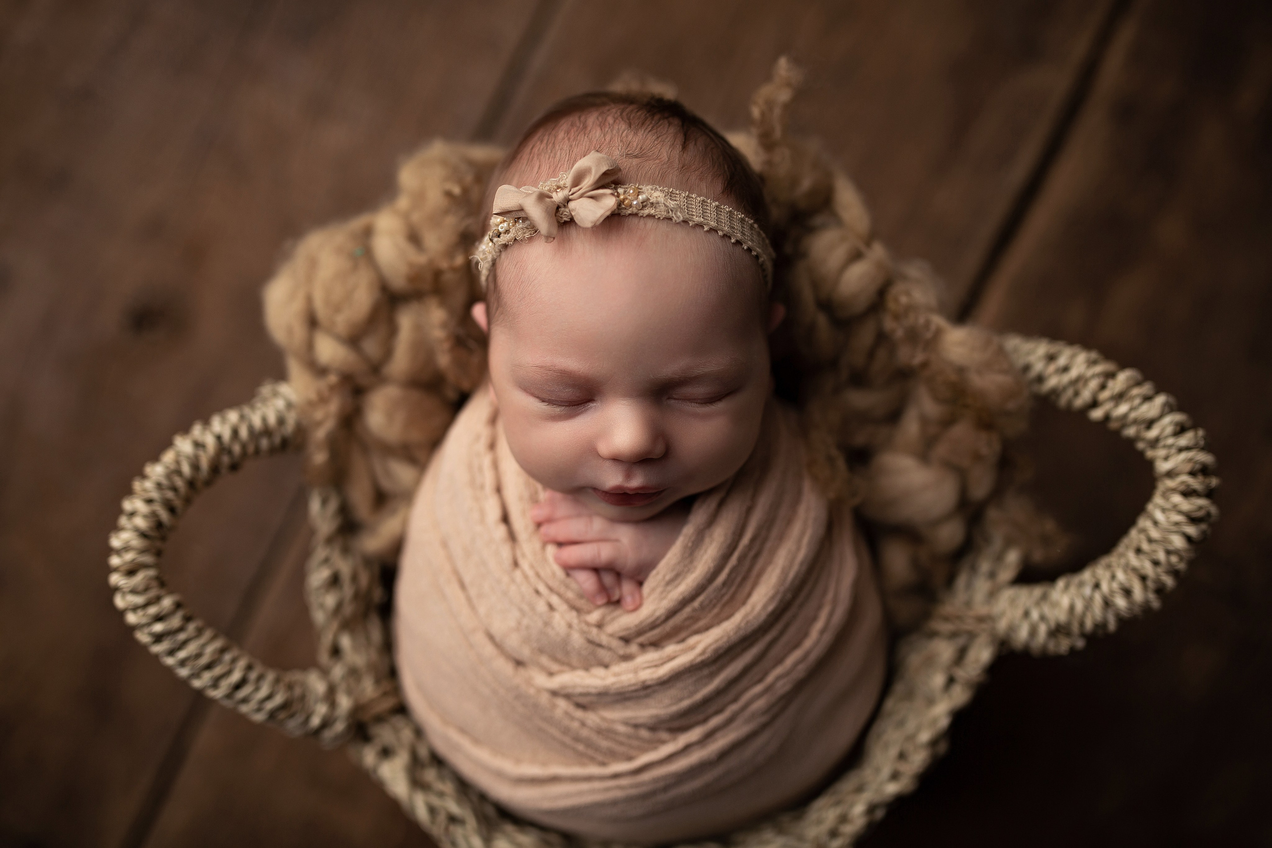 Мирослава пакет экспресс. Фотограф Новорожденных Новороссийск Елена Налбантова