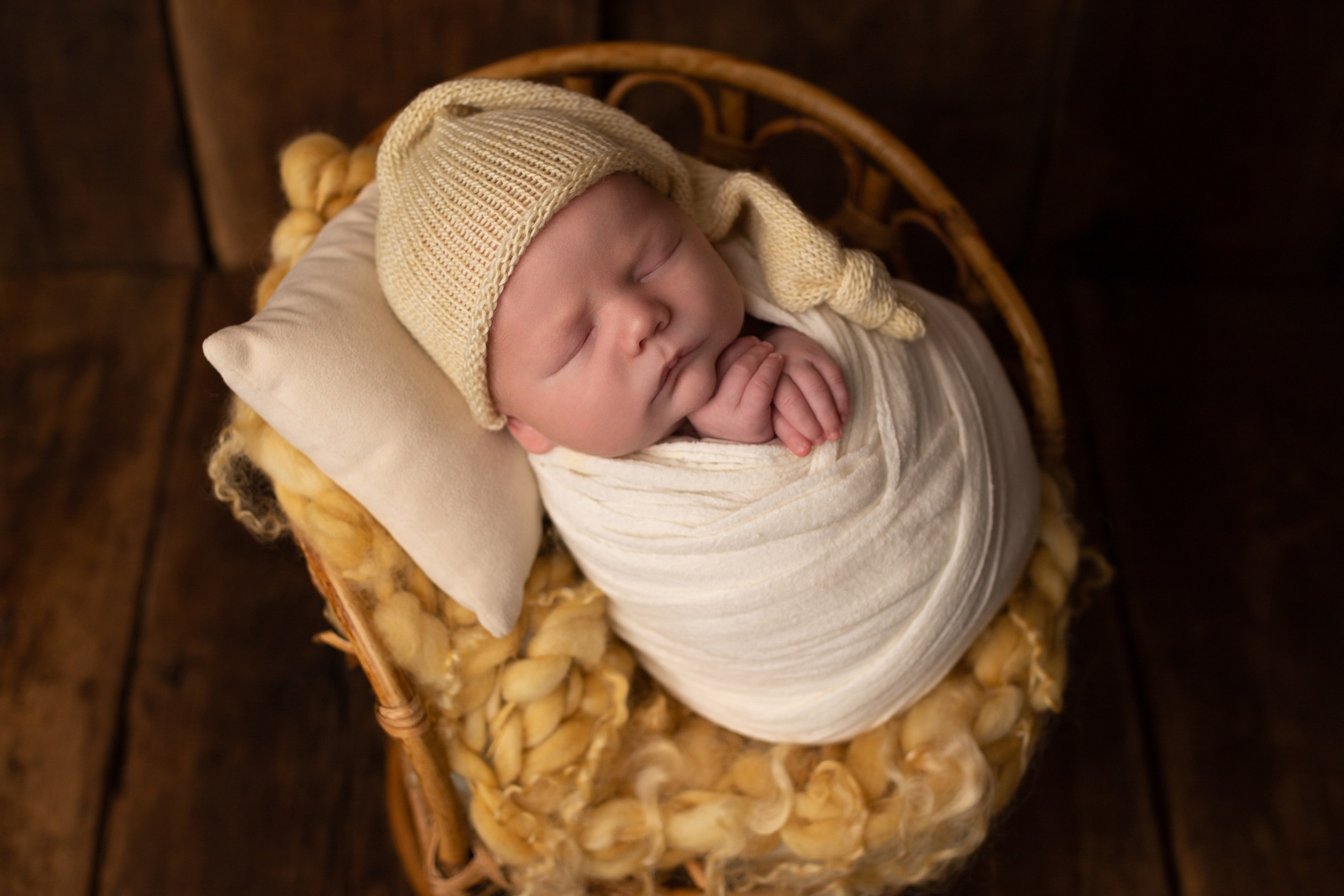 Михаил пакет Экспресс. Фотограф Новорожденных Новороссийск Елена Налбантова