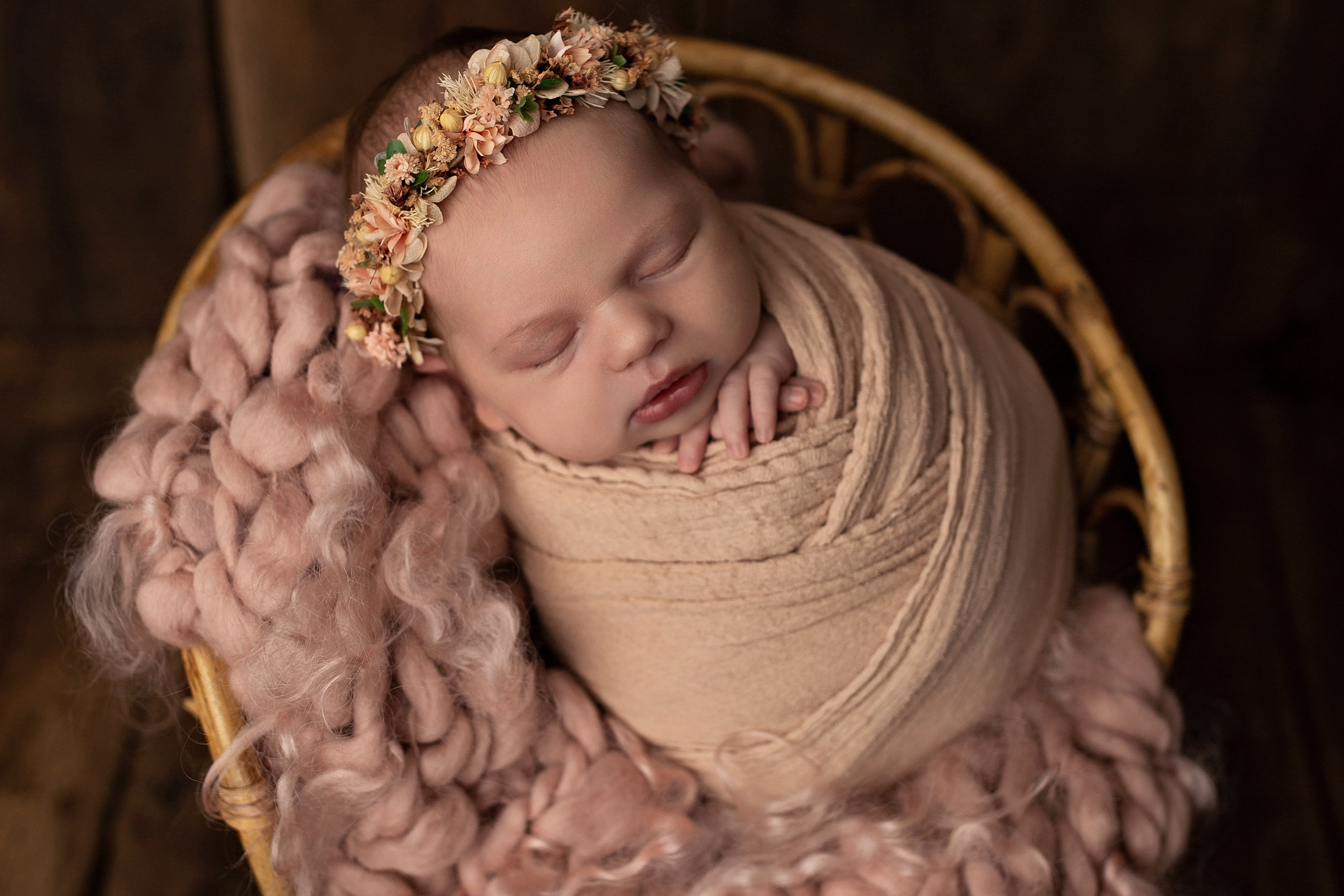 Мирослава пакет экспресс. Фотограф Новорожденных Новороссийск Елена Налбантова