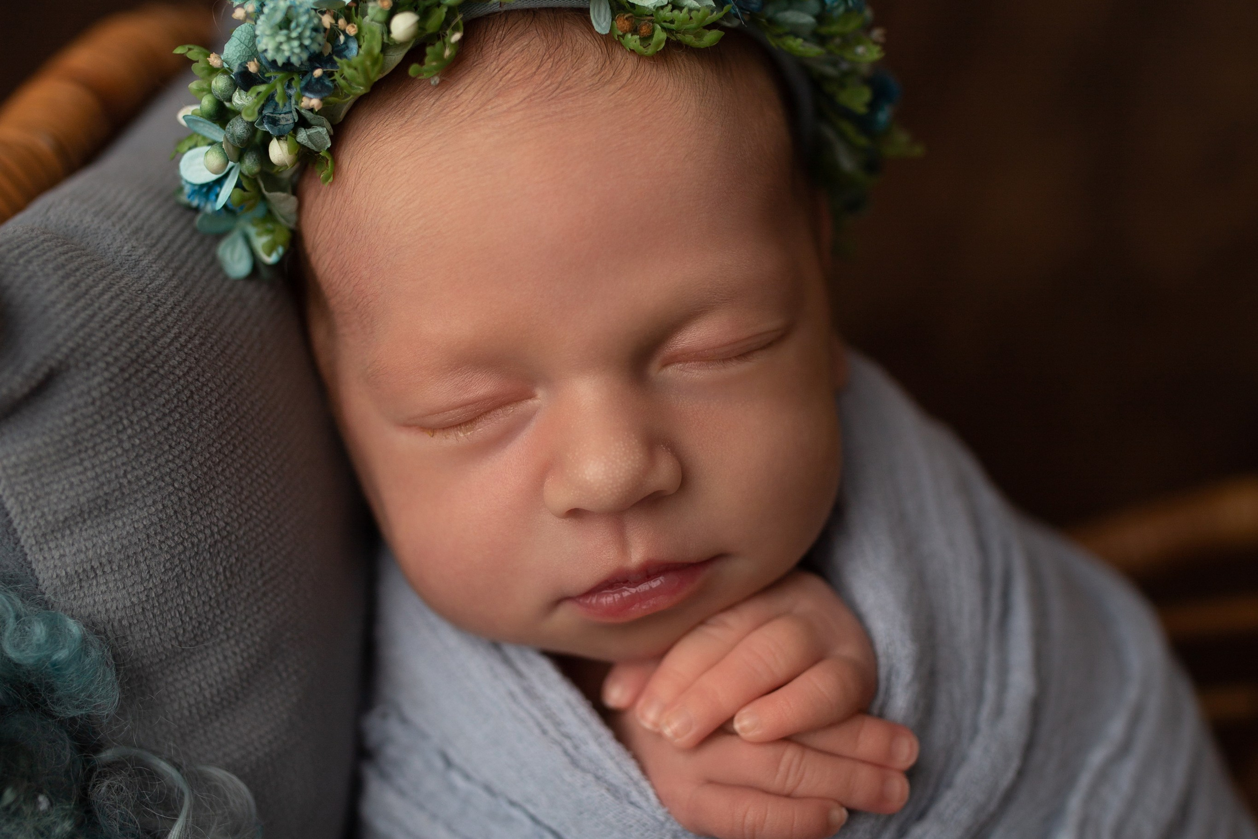 Мира пакет Экспресс. Фотограф Новорожденных Новороссийск Елена Налбантова