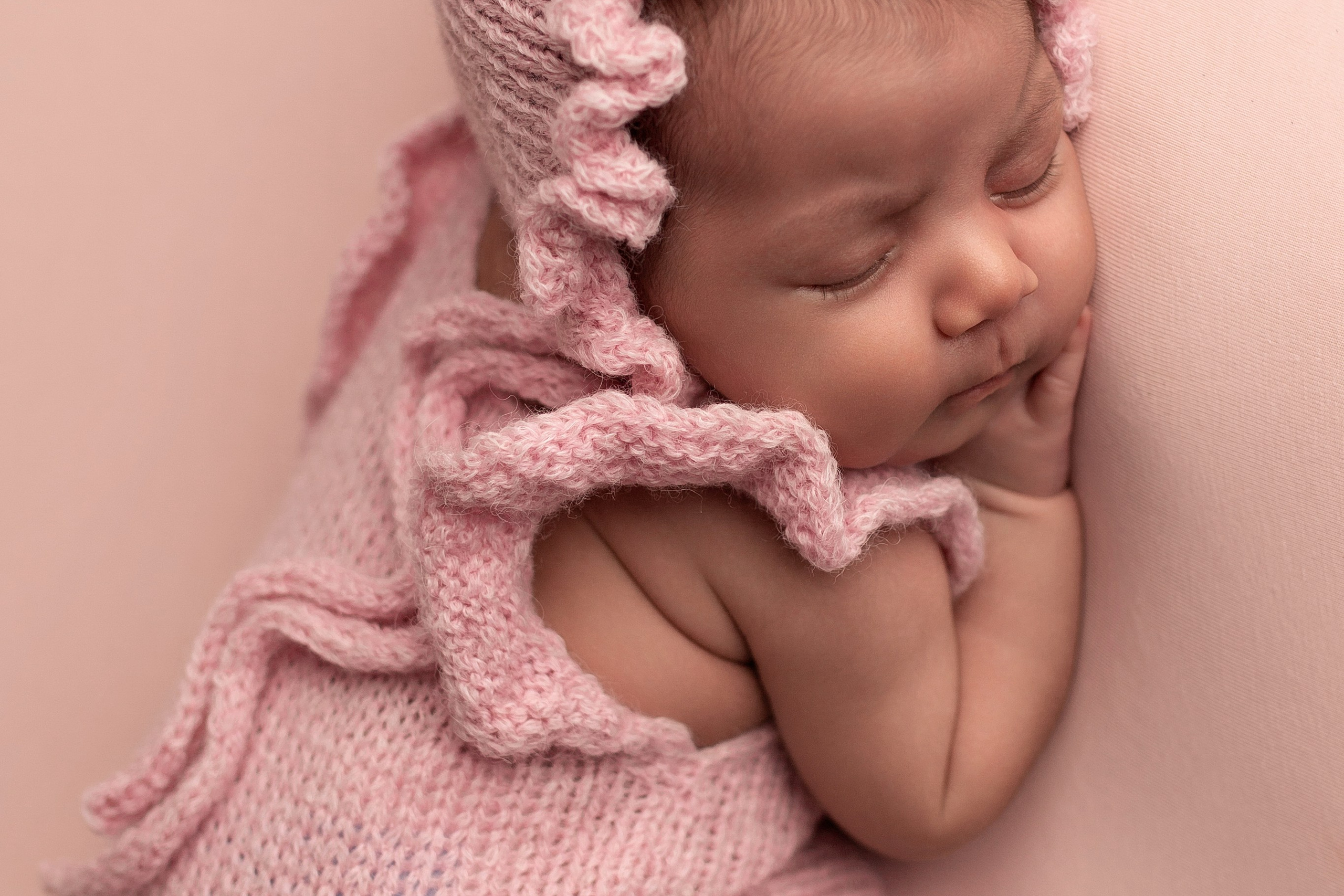 Ариель пакет 2. Фотограф Новорожденных Новороссийск Елена Налбантова