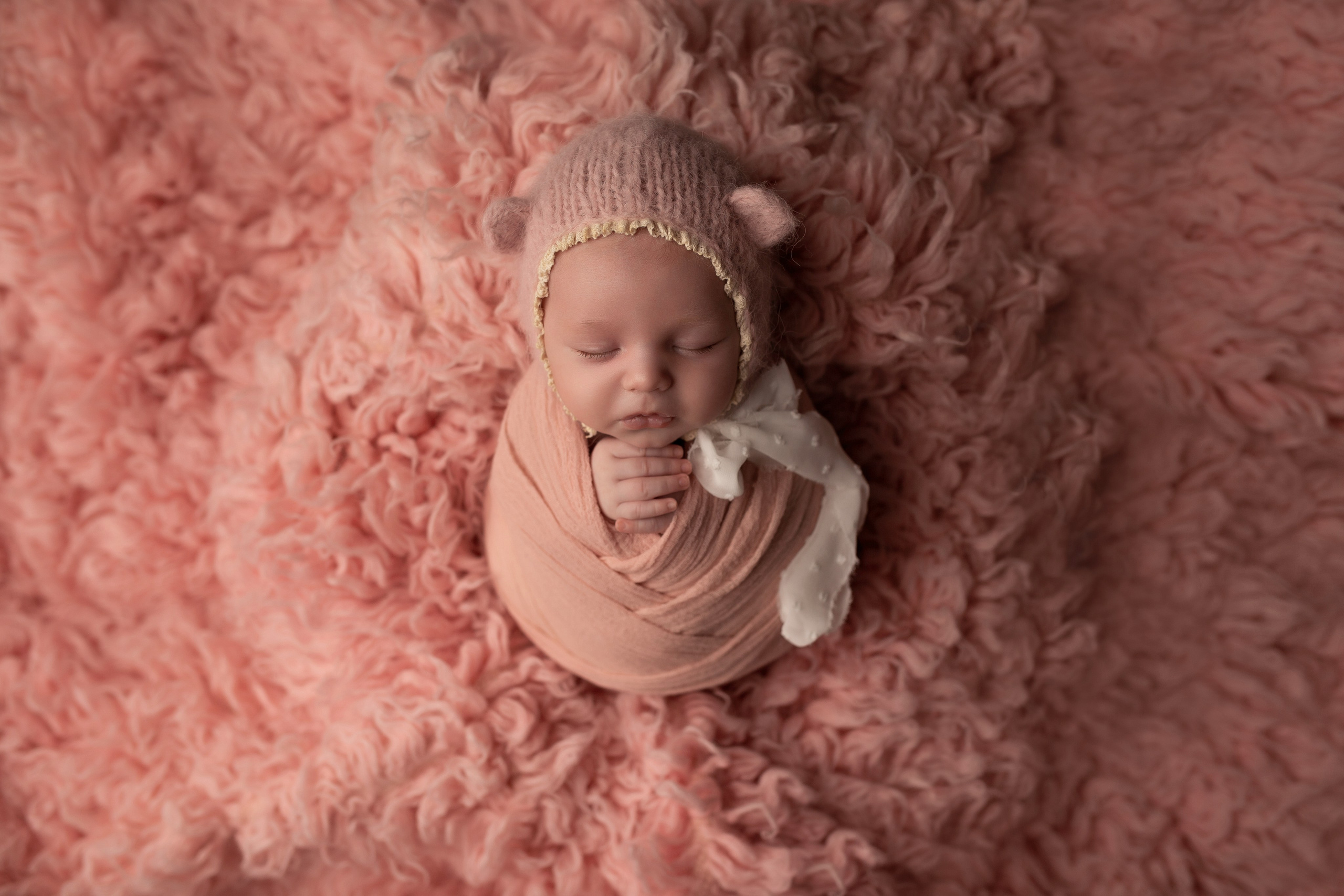 Александра пакет Экспресс. Фотограф Новорожденных Новороссийск Елена Налбантова