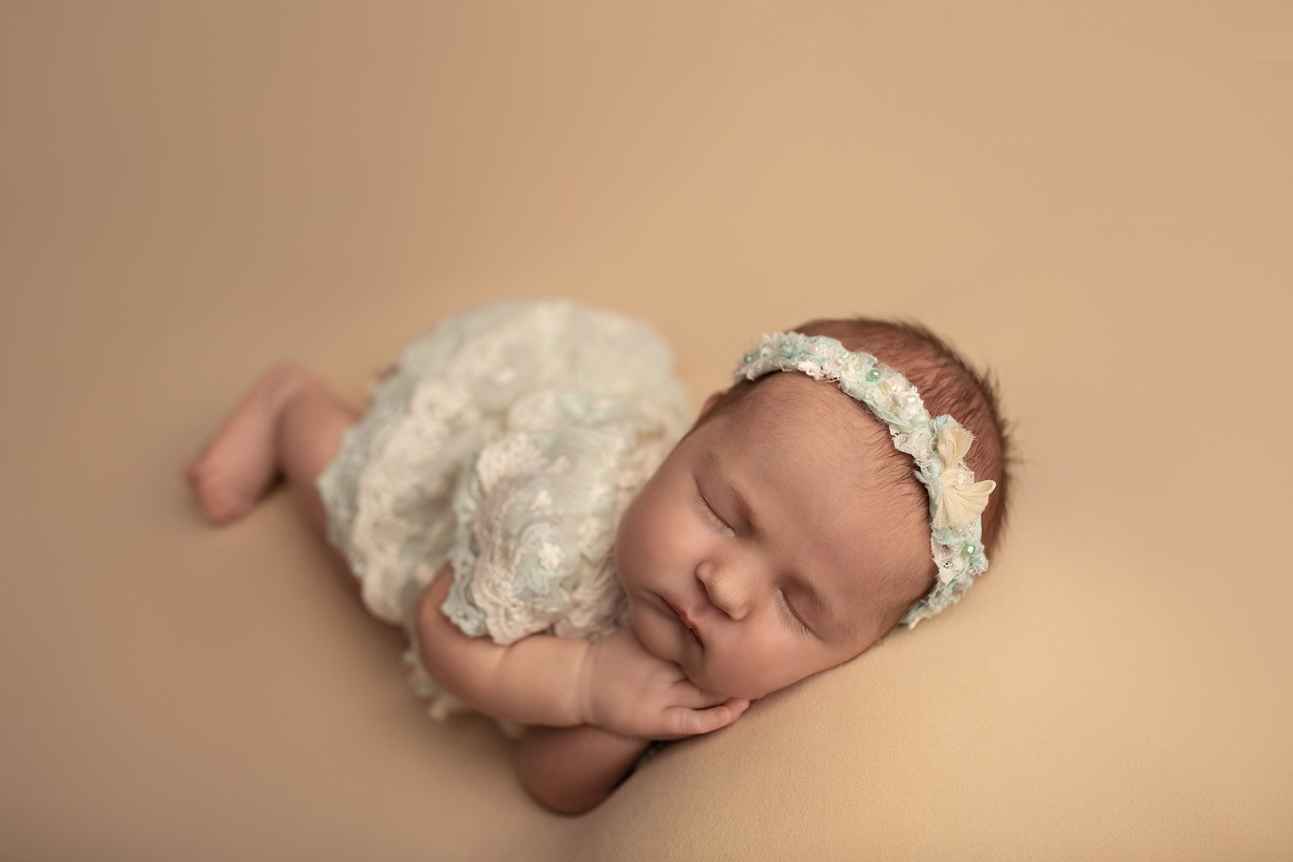 Мия пакет 2. Фотограф Новорожденных Новороссийск Елена Налбантова