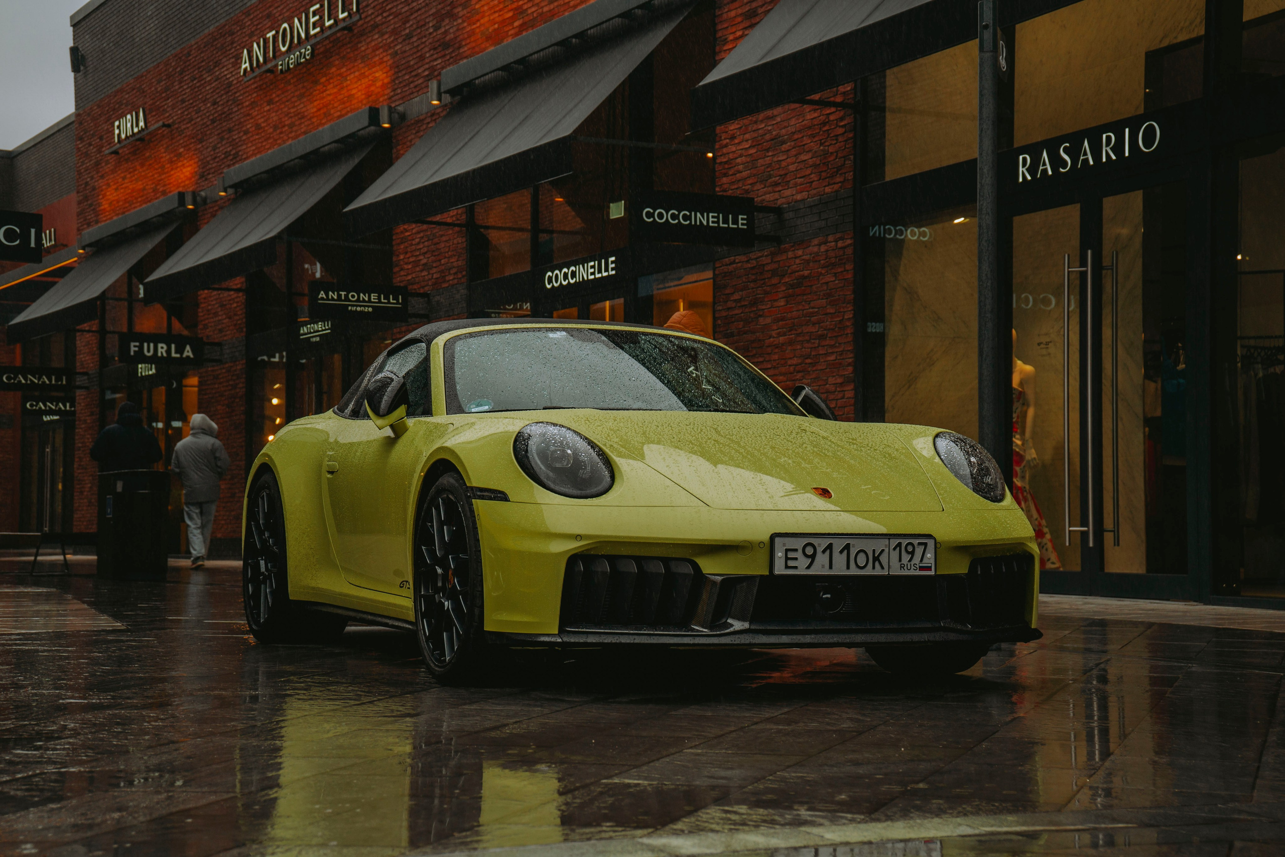 Porsche Ride