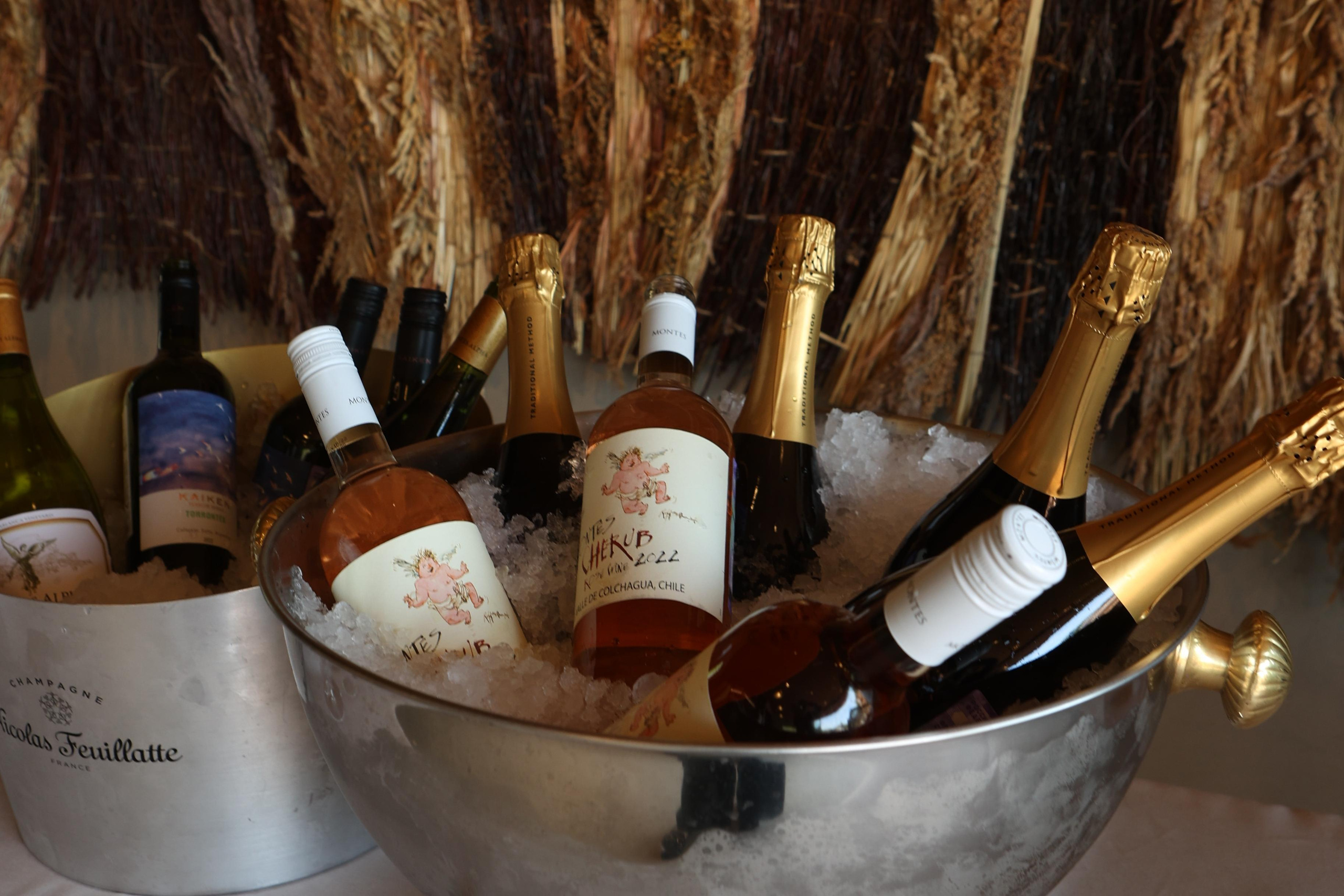 Открытие летней веранды Eno bistro