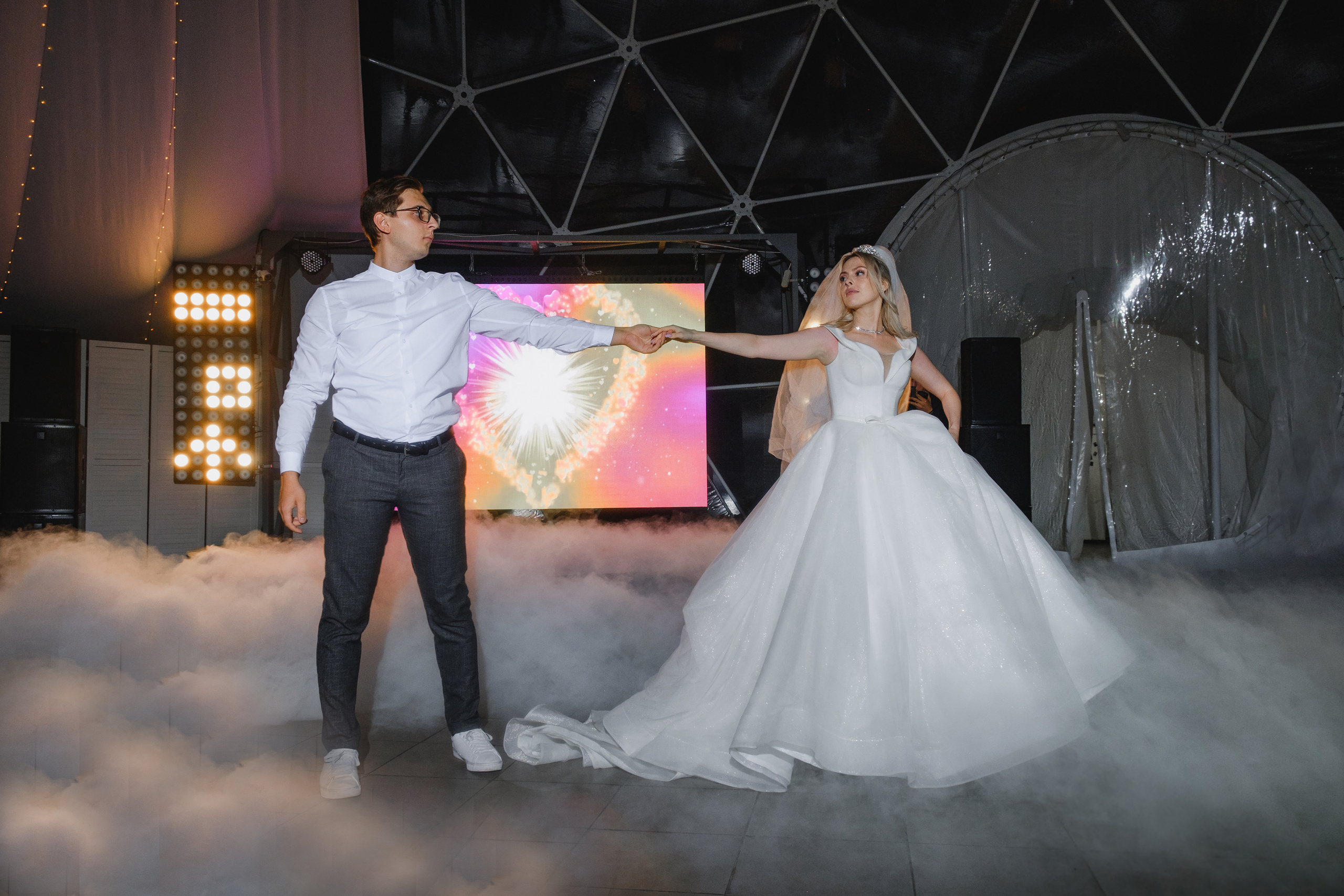 ЕЛИЗАВЕТА И КОНСТАНТИН