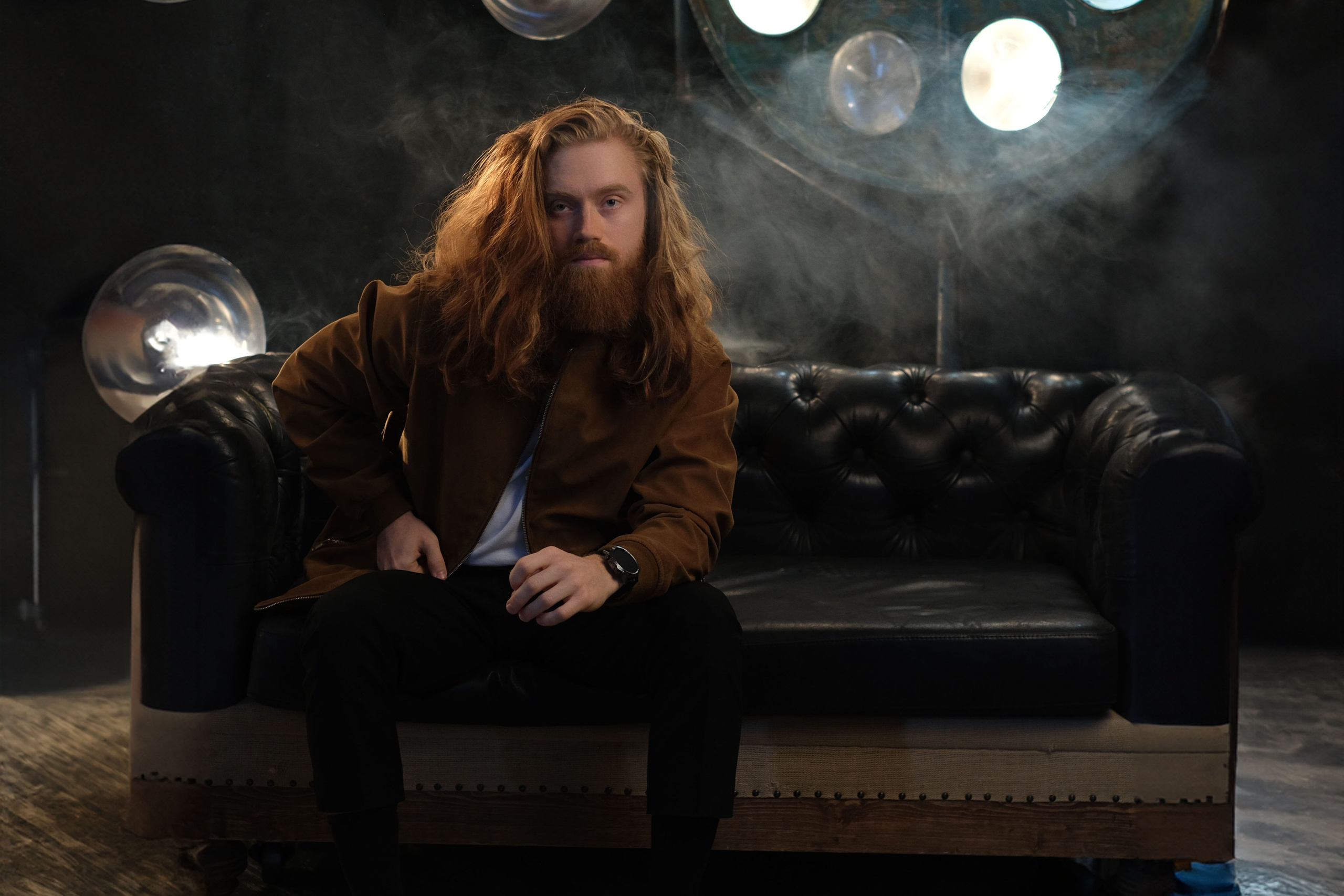 Мужской портрет. Даниил. Локация: WoodStudios