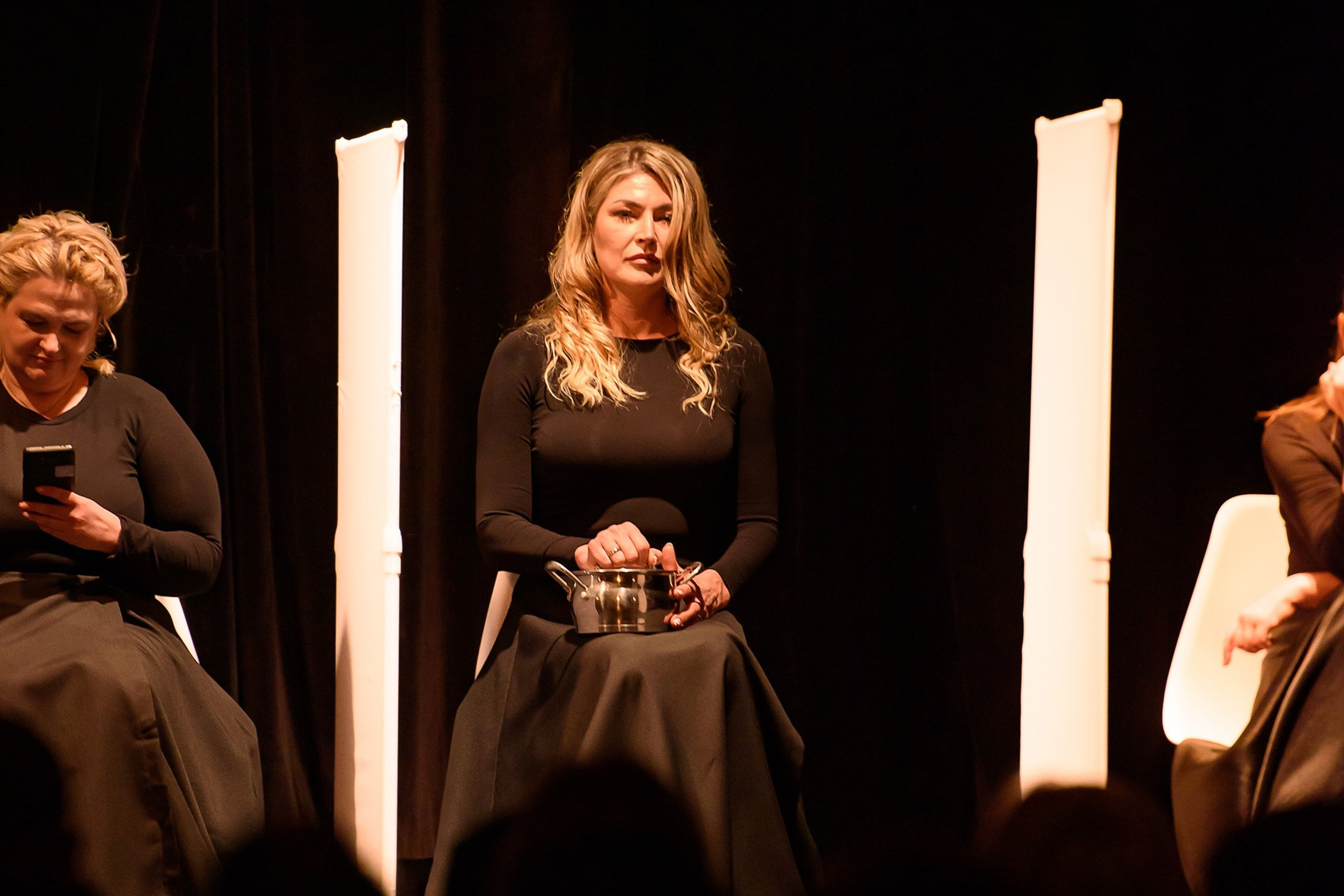 Театр в лицах. ЖиваЯ — театр Ксении Сосновских