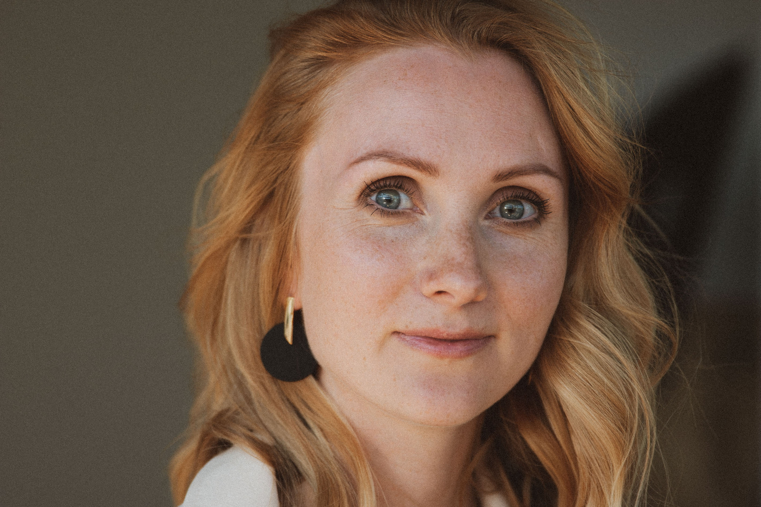 Оксана. Студия