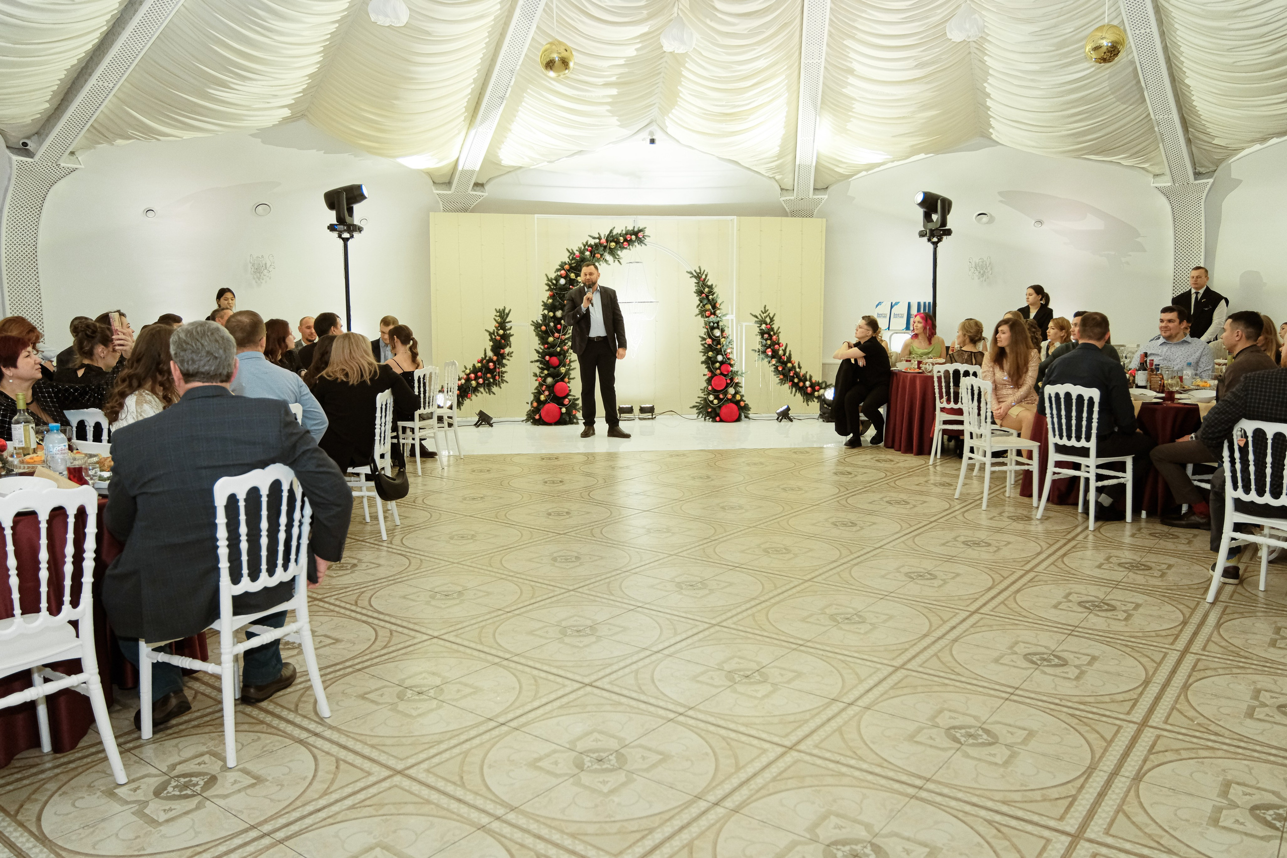 Новогодний корпоратив. Главная