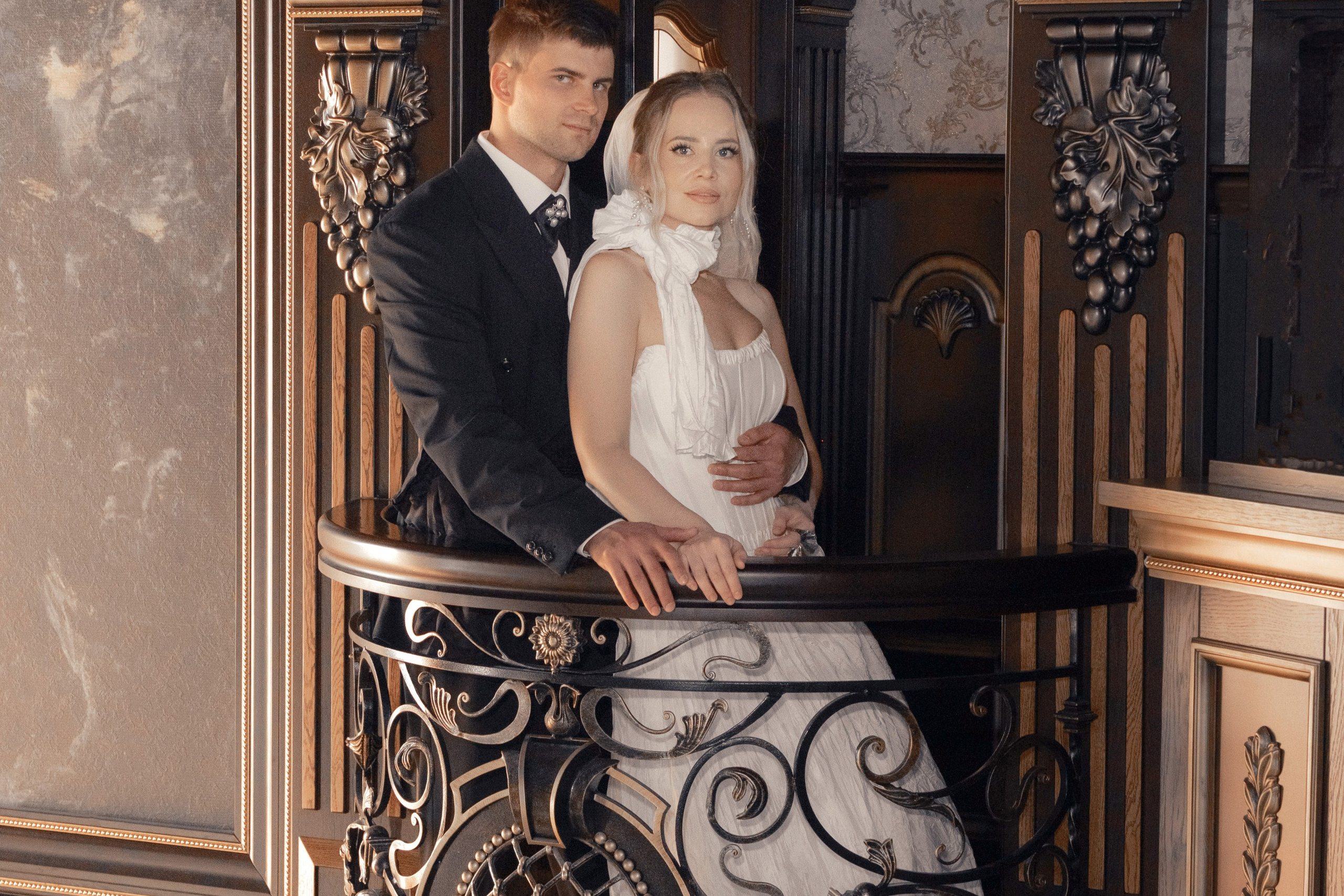 History in castle. Главная