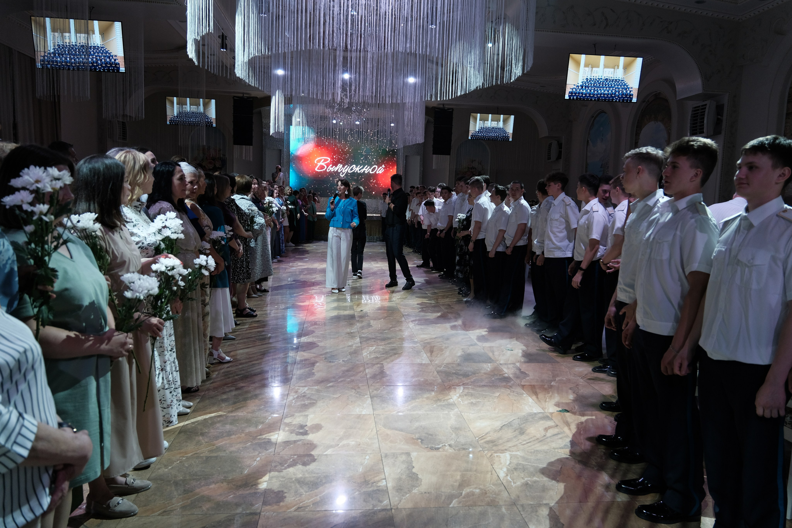 Выпускной Тюменское кадетское Президентское училище. Главная