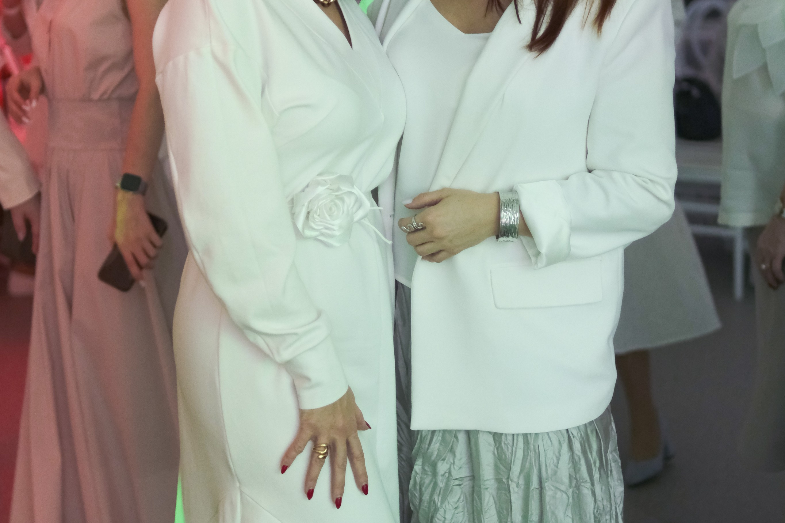 Завтрак в платьях. Главная