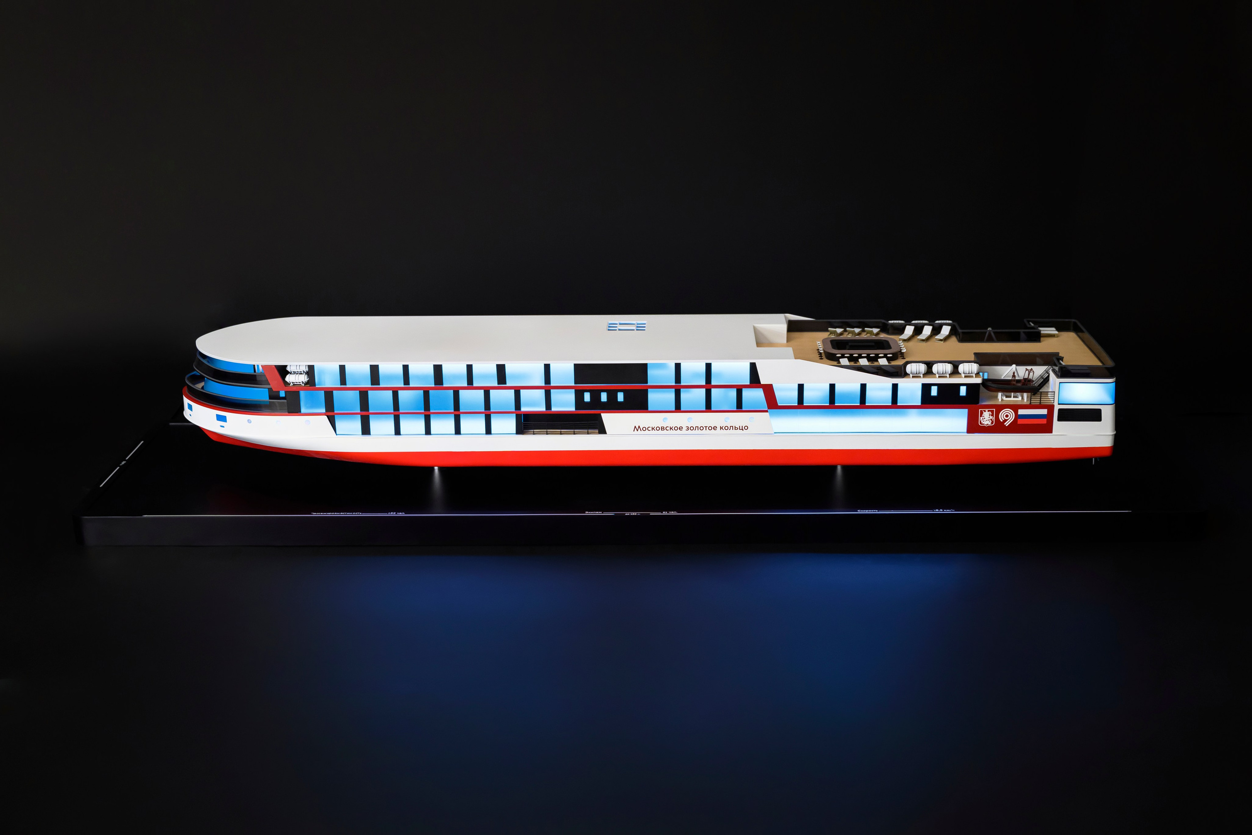 Круизное судно «Московское золотое кольцо» М1:40 Тираж 10шт. SmartMaket — профессиональная макетная мастерская в Москве