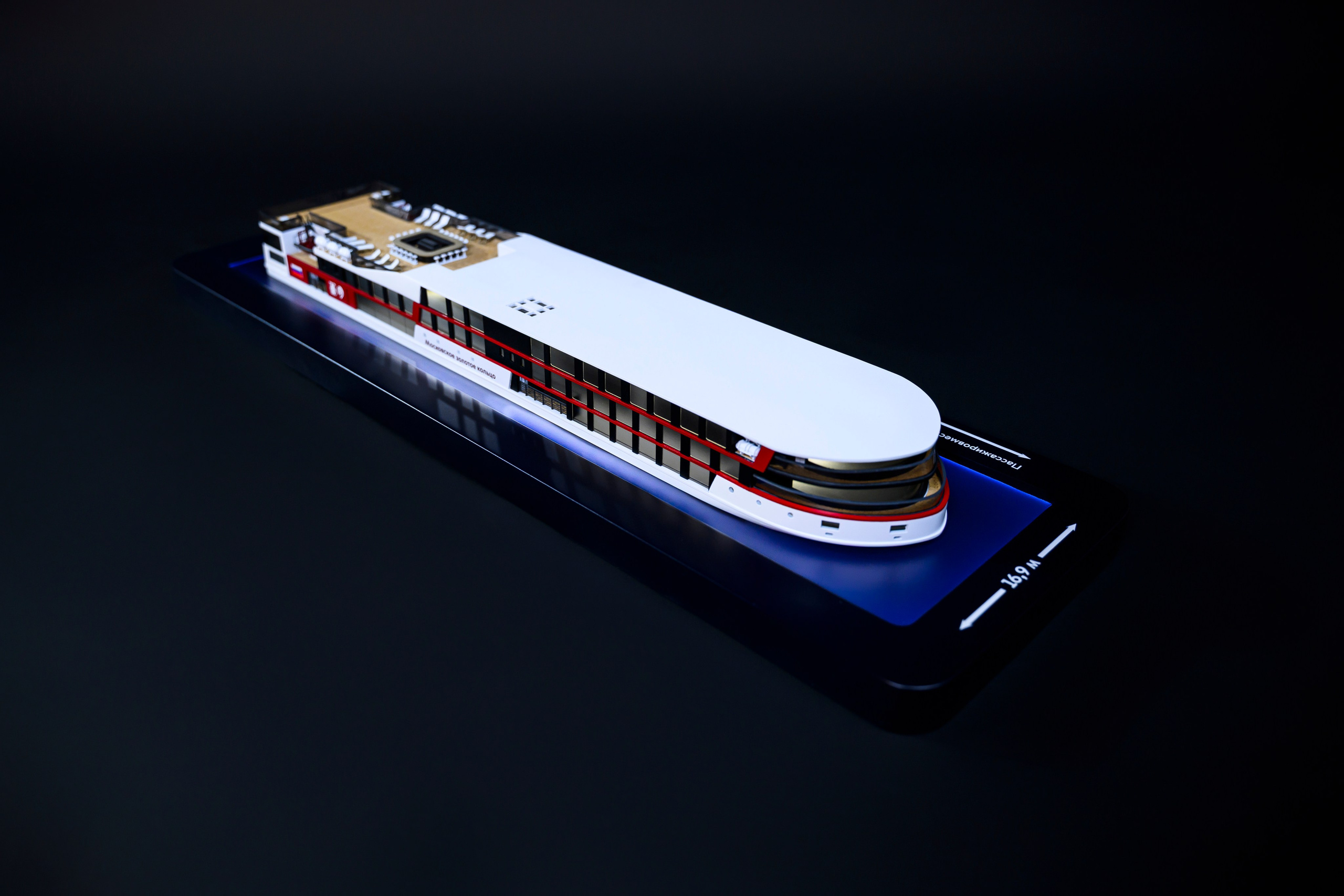 Круизное судно «Москоовское золоте кольцо» М1:150 Тираж 50шт. SmartMaket — профессиональная макетная мастерская в Москве