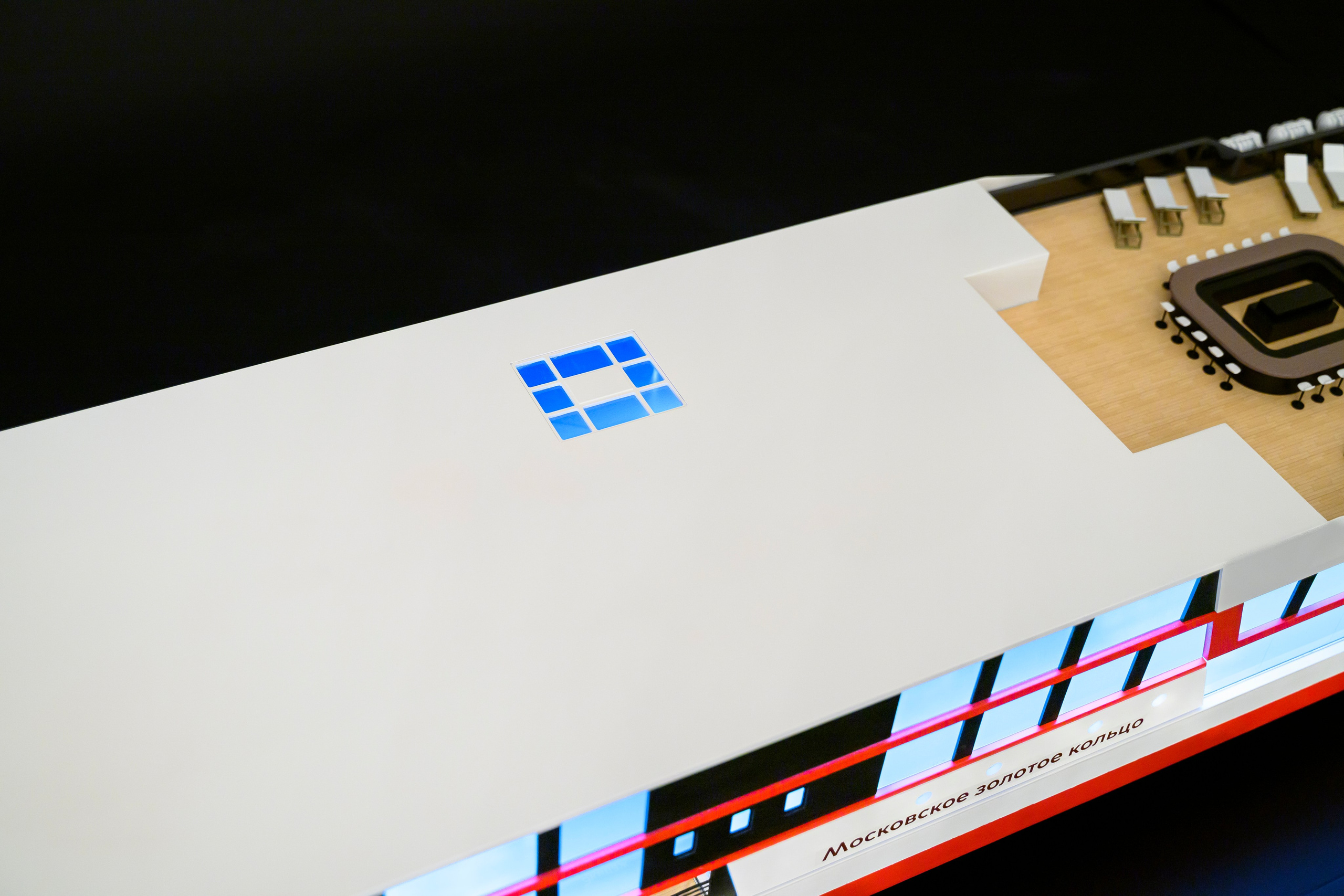 Круизное судно «Московское золотое кольцо» М1:40 Тираж 10шт. SmartMaket — профессиональная макетная мастерская в Москве