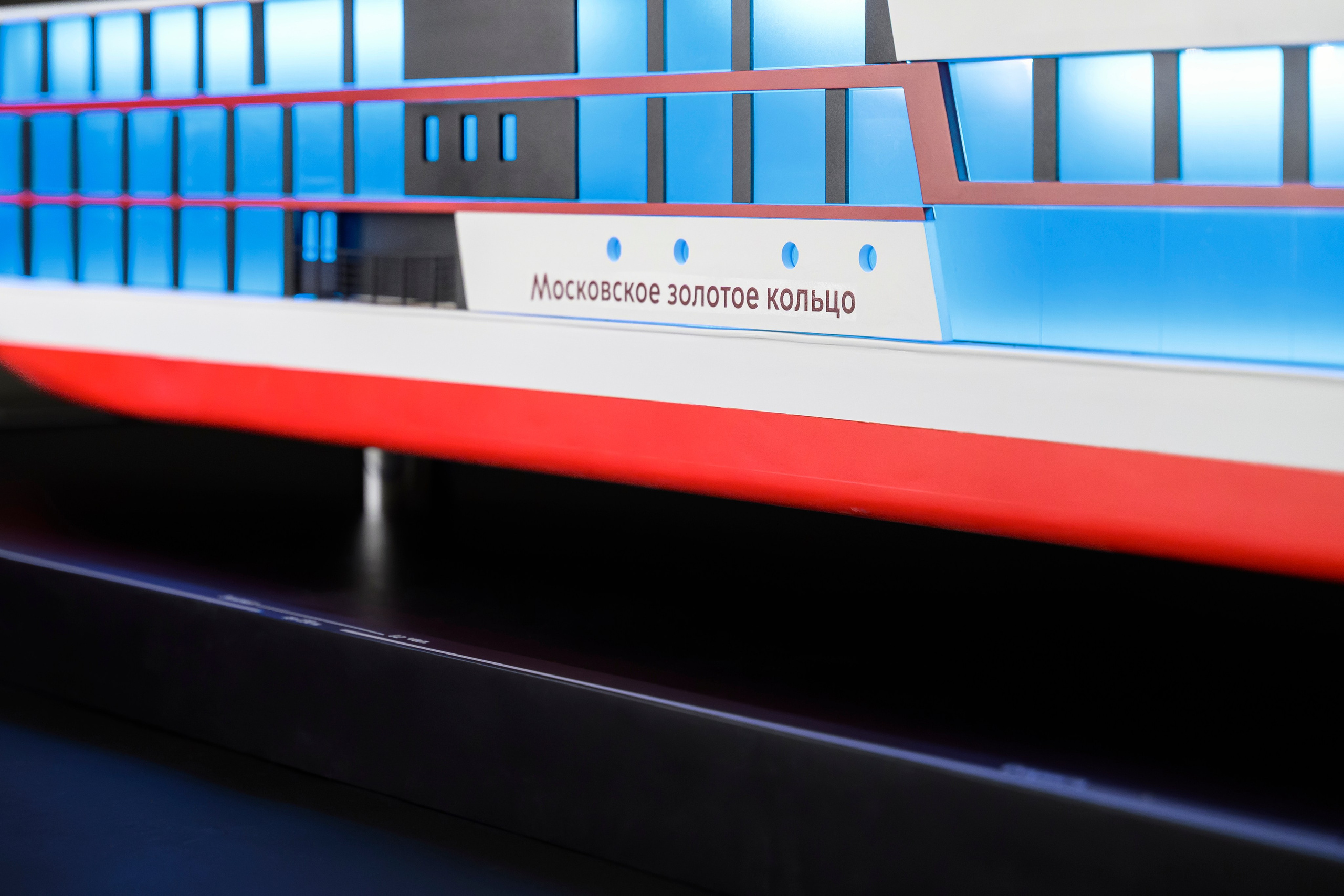 Круизное судно «Московское золотое кольцо» М1:40 Тираж 10шт. SmartMaket — профессиональная макетная мастерская в Москве