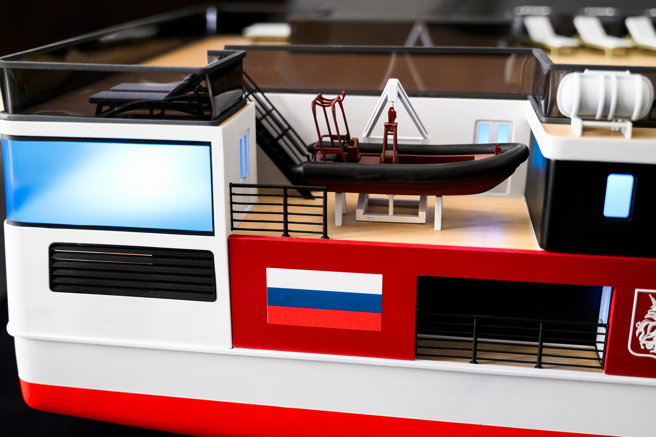 Круизное судно «Московское золотое кольцо» М1:40 Тираж 10шт. SmartMaket — профессиональная макетная мастерская в Москве