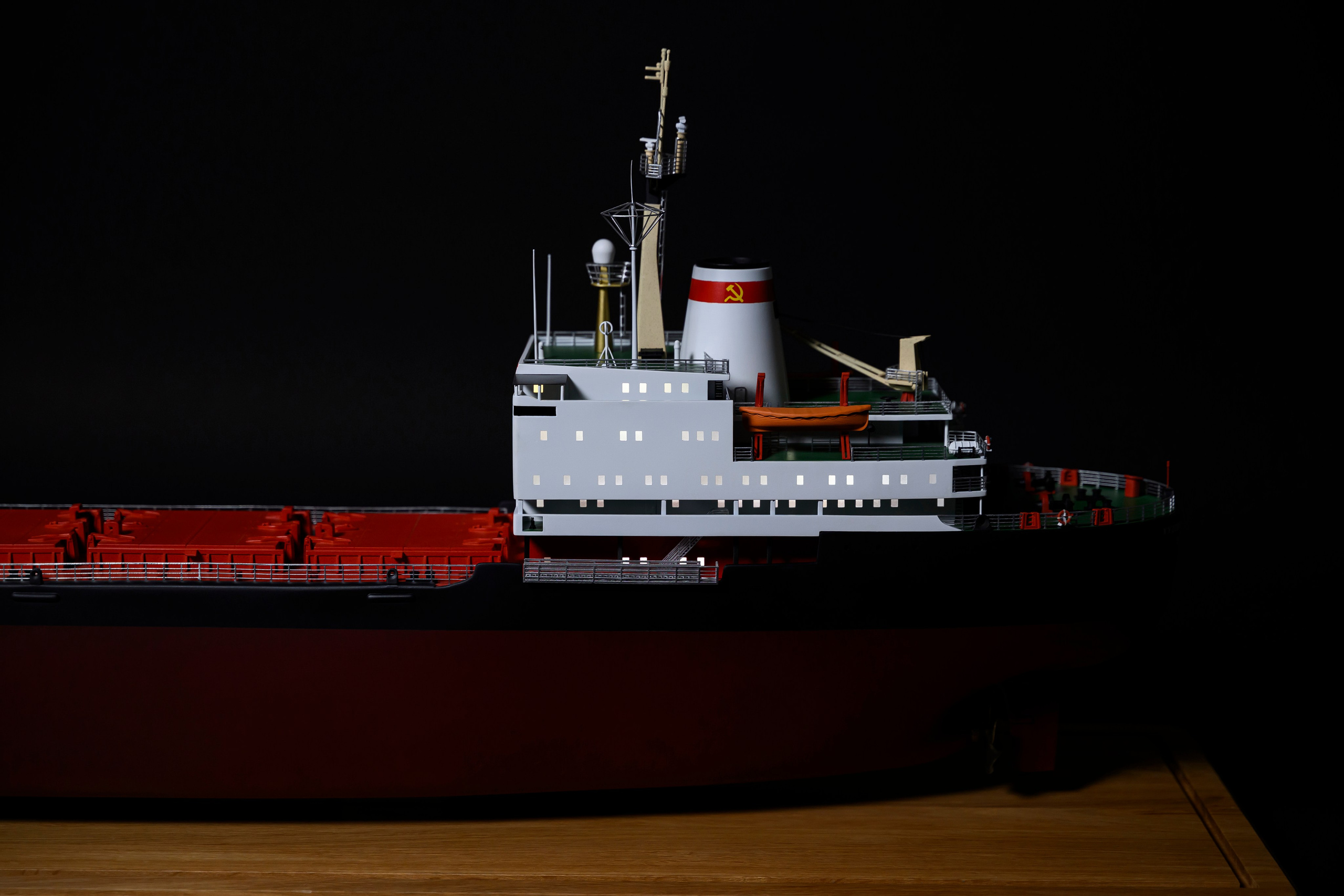 Сухогруз «Художник Федоровский» М1:120. SmartMaket — профессиональная макетная мастерская в Москве