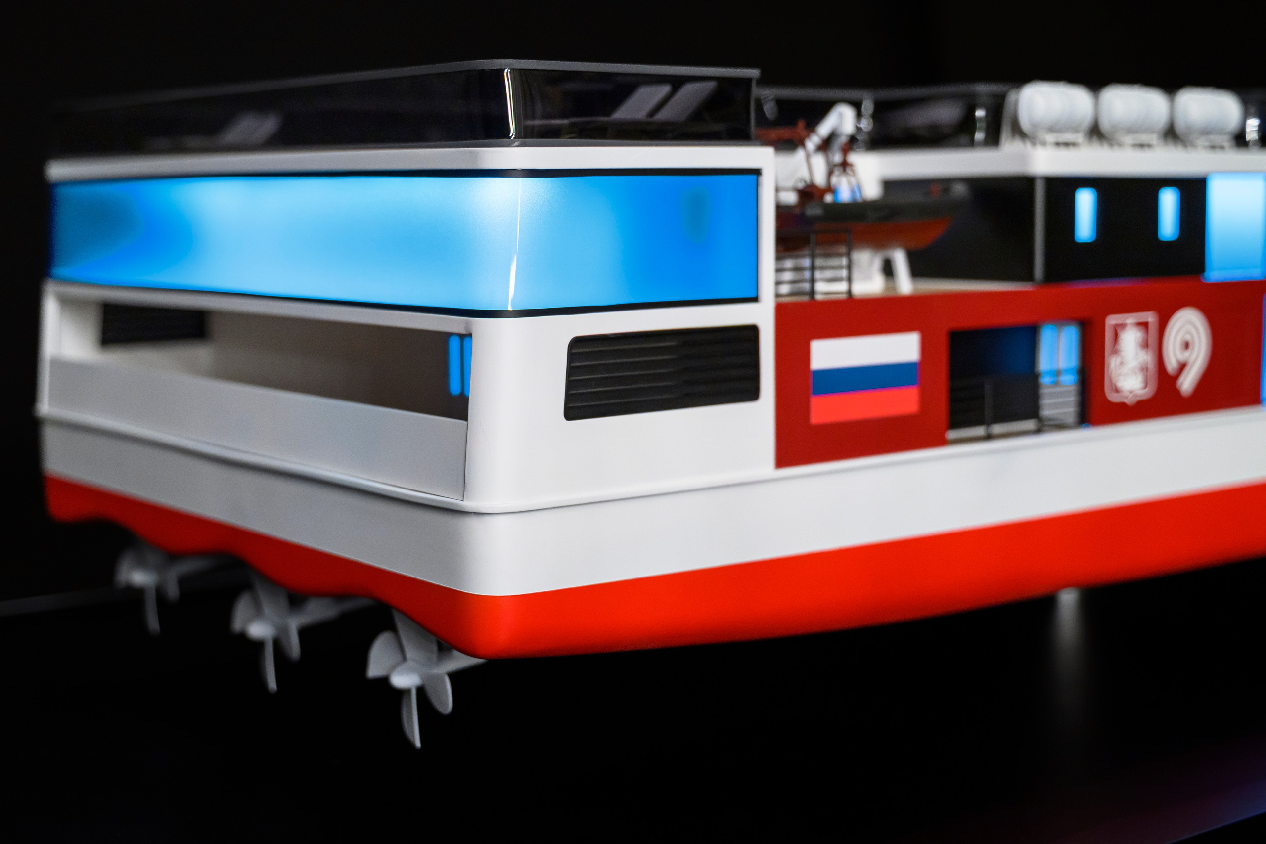 Круизное судно «Московское золотое кольцо» М1:40 Тираж 10шт. SmartMaket — профессиональная макетная мастерская в Москве