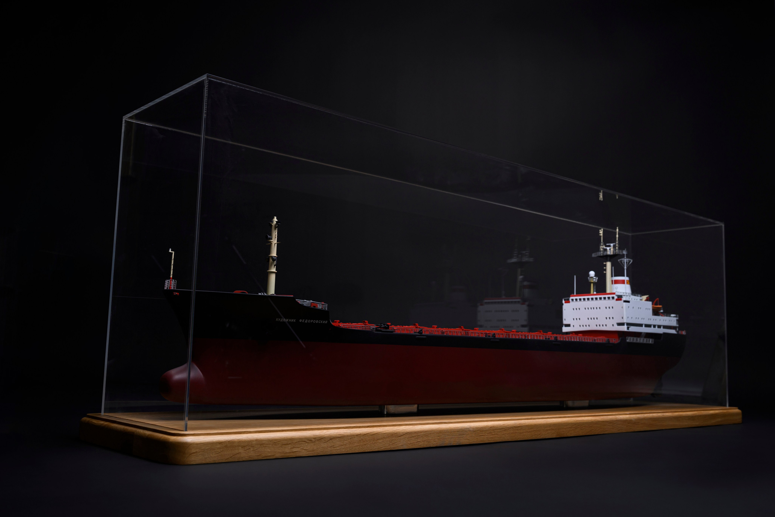 Сухогруз «Художник Федоровский» М1:120. SmartMaket — профессиональная макетная мастерская в Москве