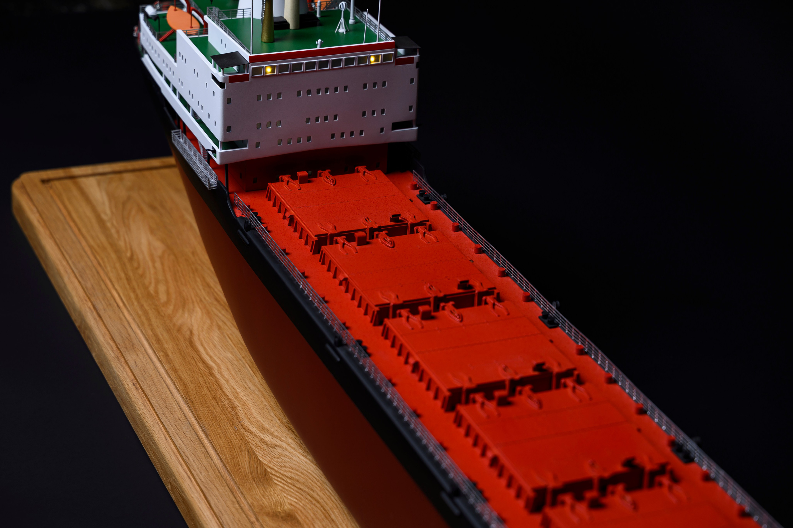 Сухогруз «Художник Федоровский» М1:120. SmartMaket — профессиональная макетная мастерская в Москве