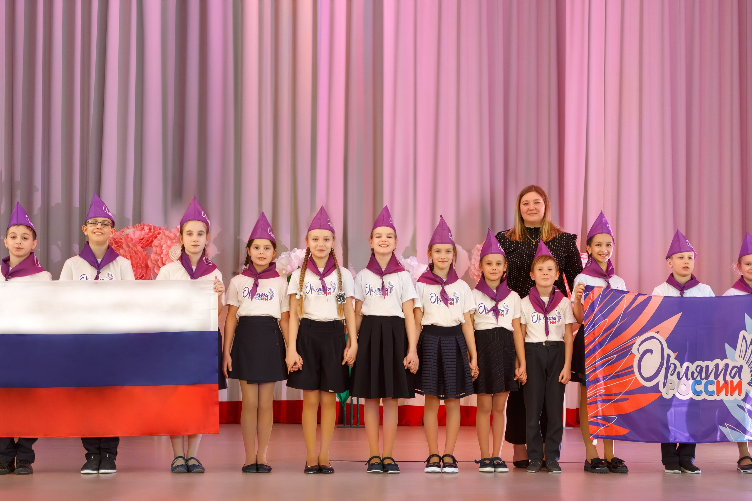 Видео выпускные, видеограф в Подольске и Москве. Выпускные альбомы и школьный фотограф в Подольске, Троицке, Щербинке, Москве и Московской области