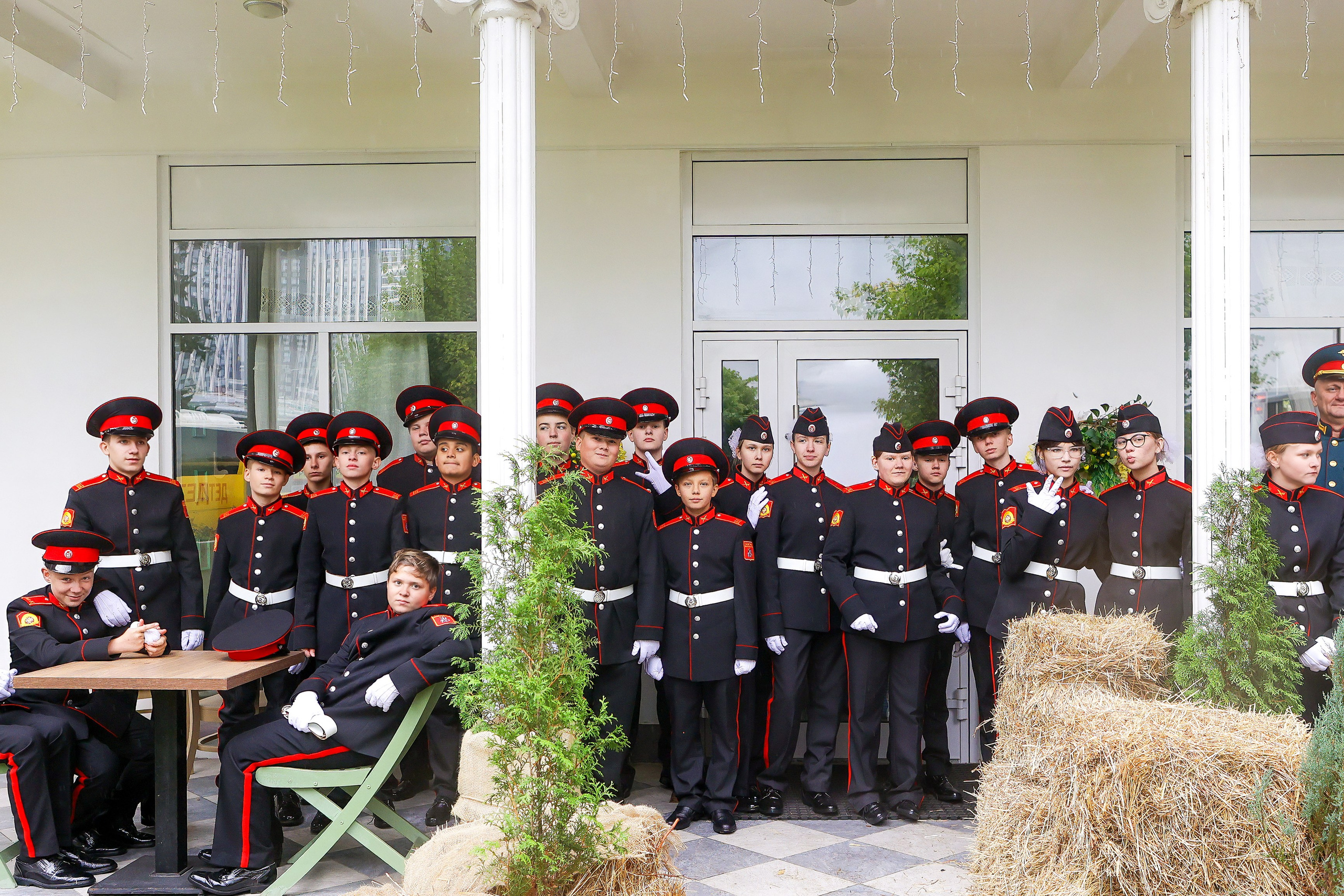 Репортаж. Выпускные альбомы и школьный фотограф в Подольске, Троицке, Щербинке, Москве и Московской области
