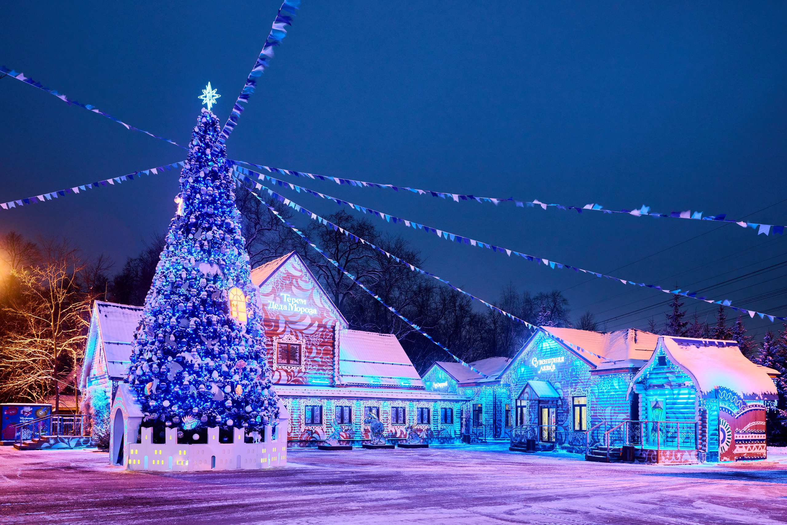 Терема Усадьбы с подсветкой