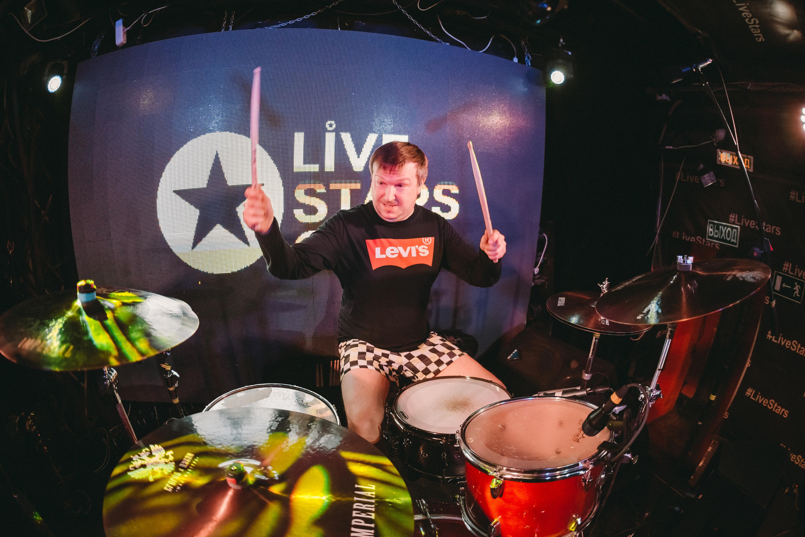 ЛУЧШИЙ САМЫЙ ДЕНЬ