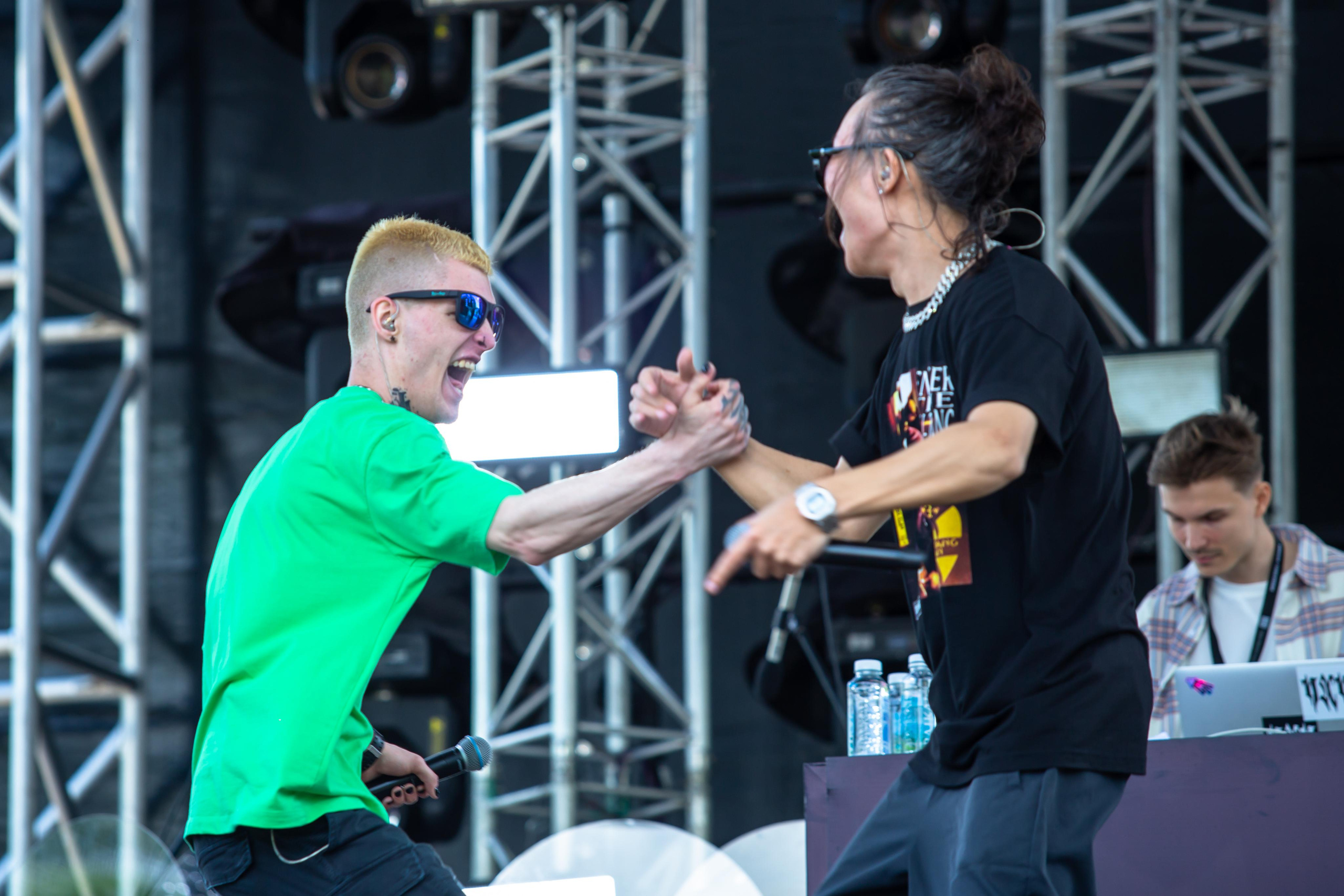 EVERTHE8 НА ЛАСТОЧКА SUMMEET