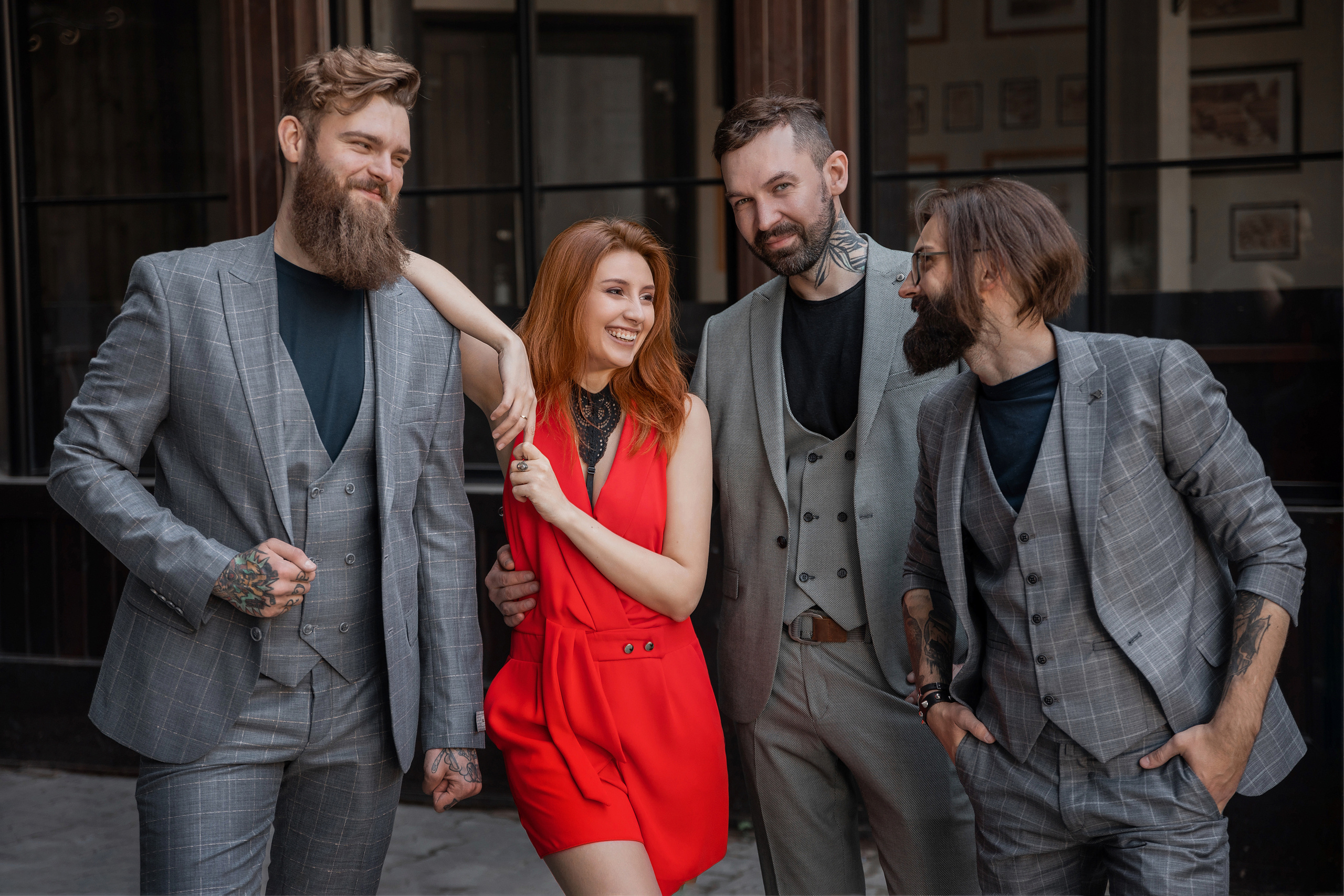 Мужские костюмы