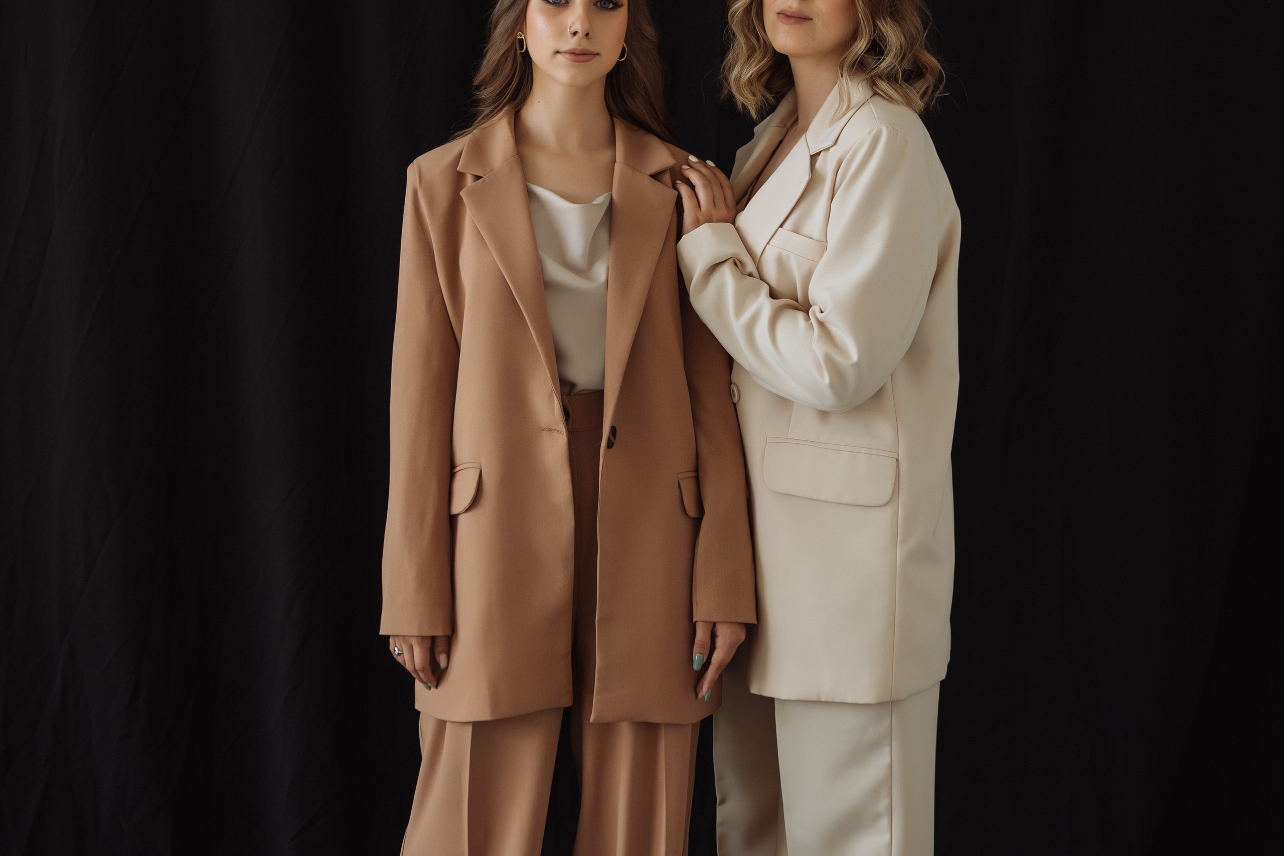 Катя и Алина