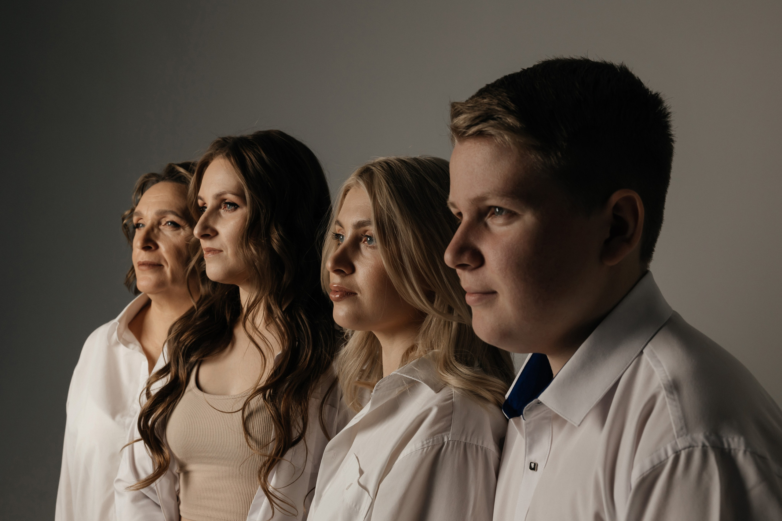 Семейная фотосессия к Дню Матери.