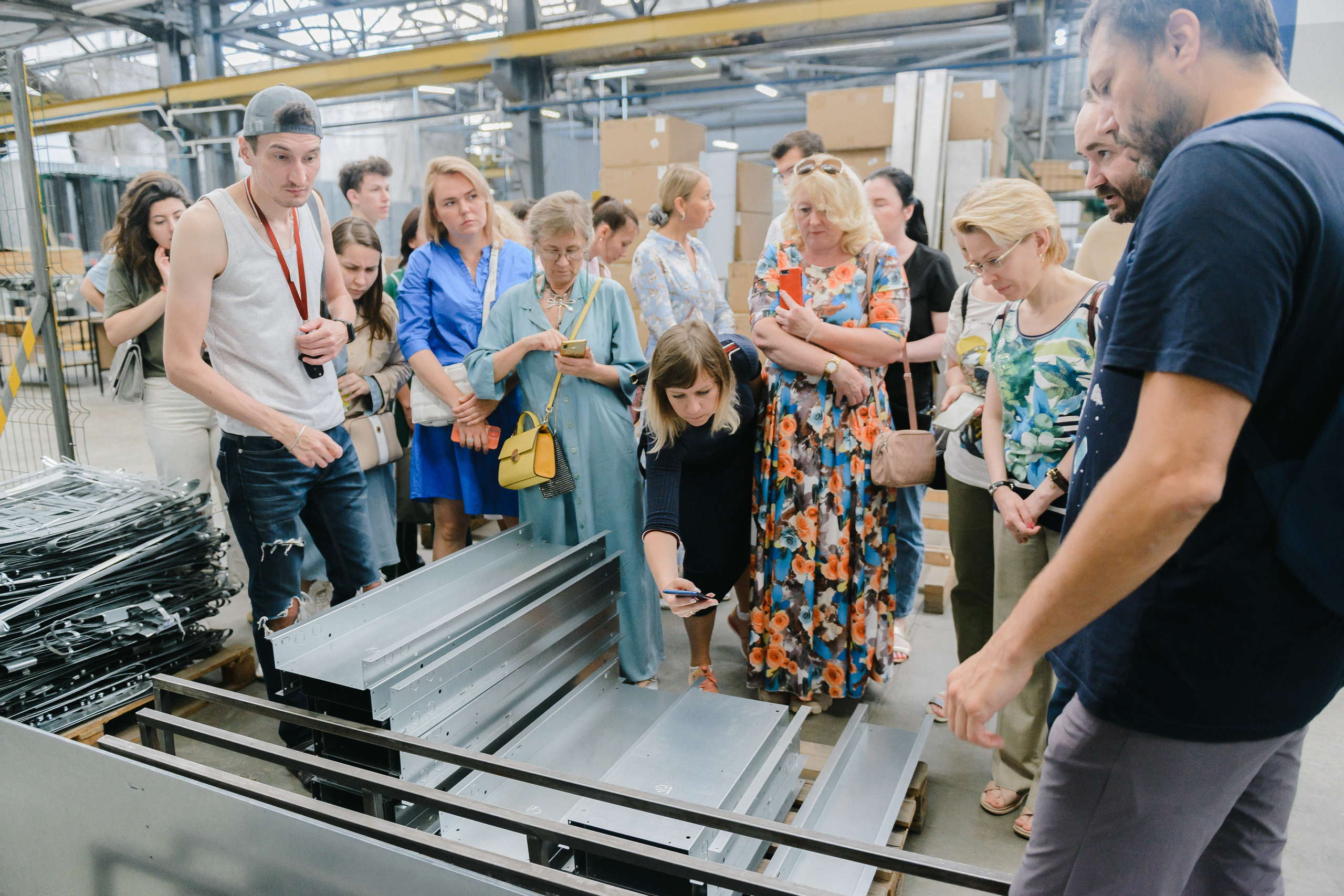 Дизайн-экскурсия на производство внутрипольных конвекторов