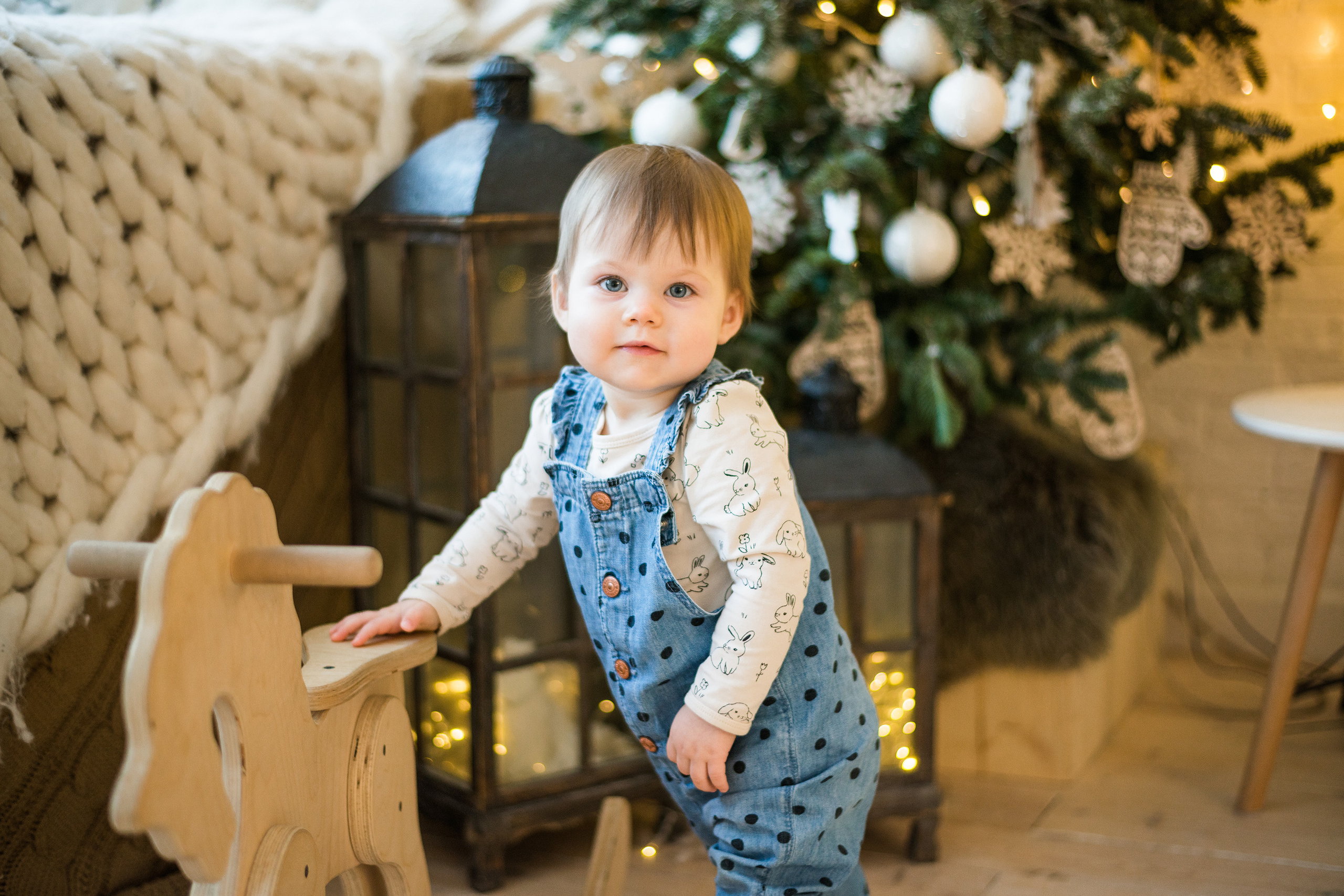 САША, ВИКА и АРИНА