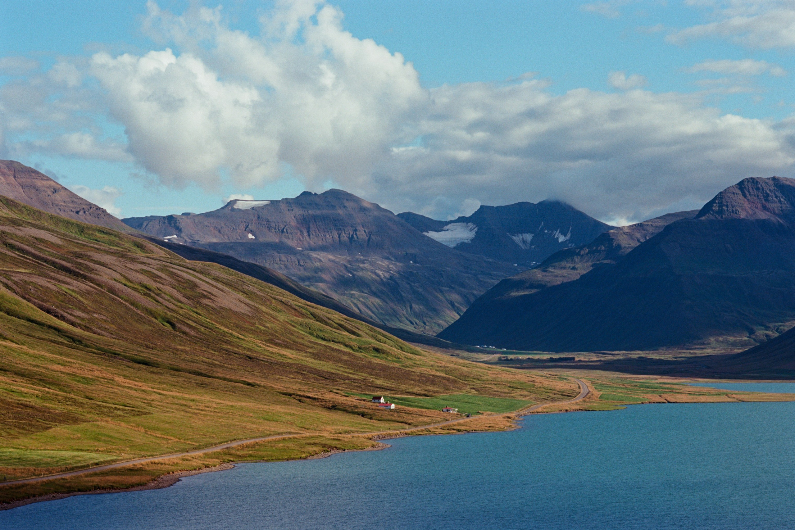 unravelling // iceland, 76