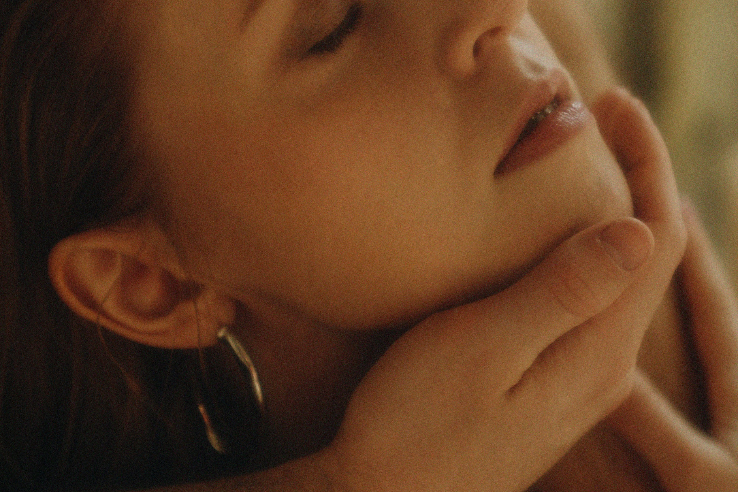 Тая в&nbsp;объятиях