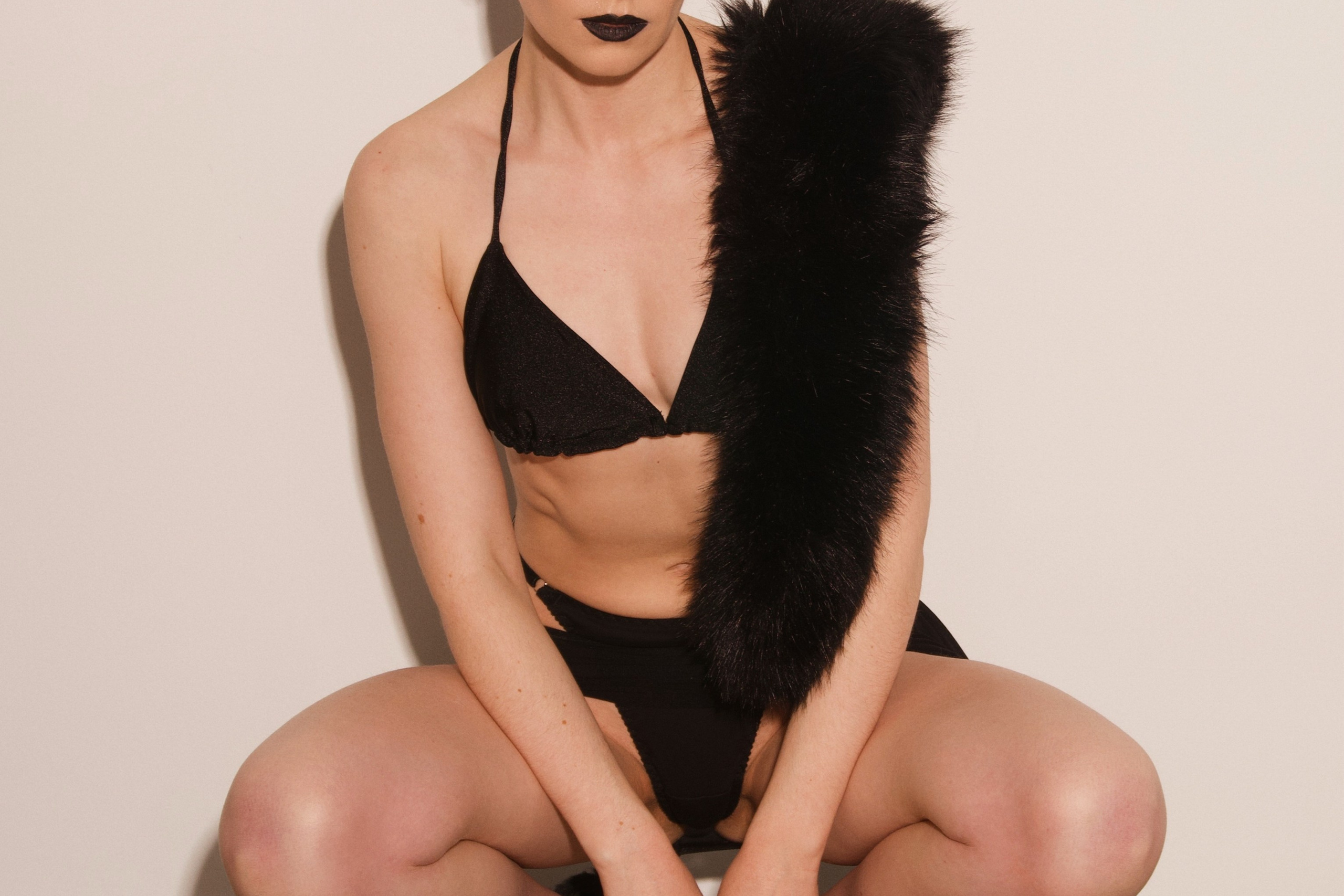 Женя, студия