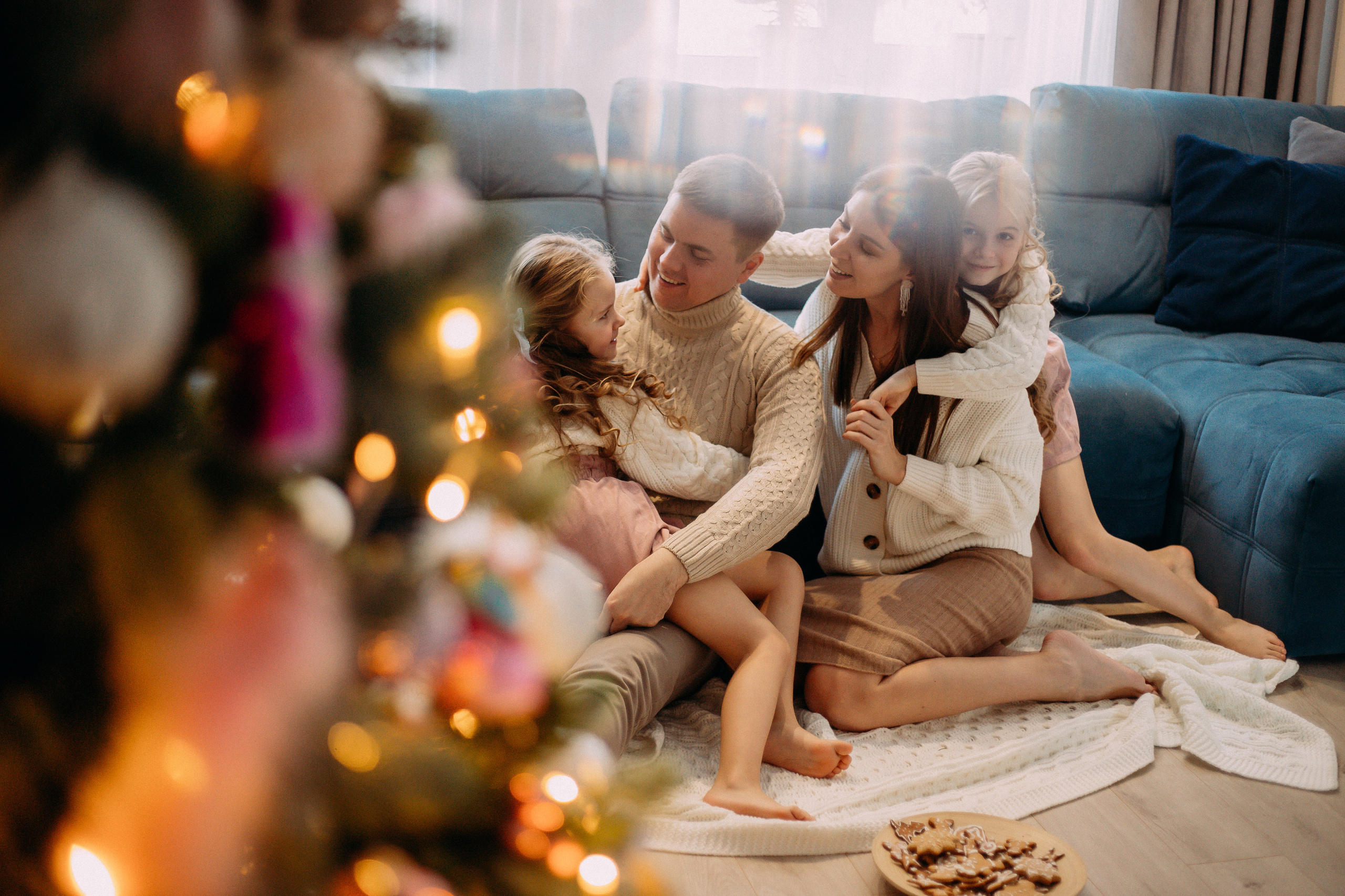 Ира, Леша и их доченьки