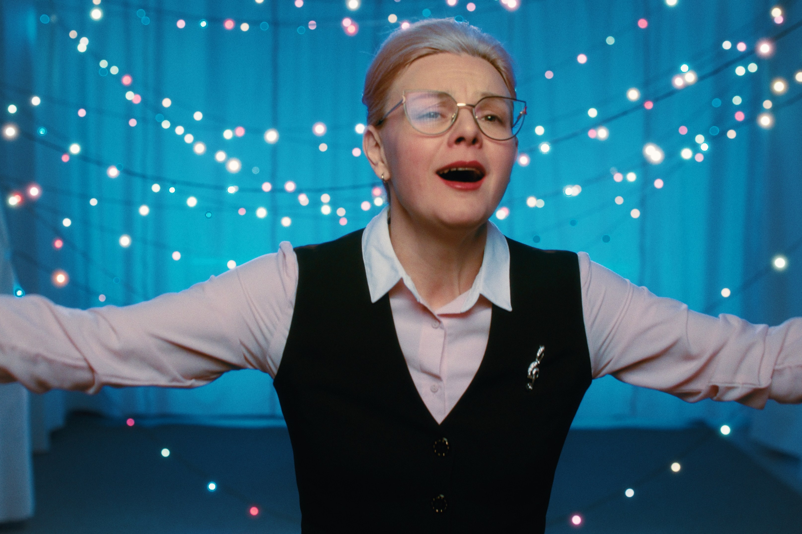 Короткометражный фильм «Нежная королева». Цветокоррекция видео на любой бюджет