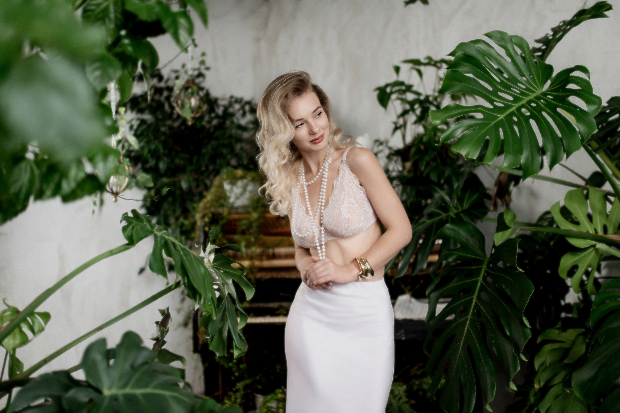 «Девушка красива, как цветок. А каждый цветок должен быть немного распущен. “ Ева Лонгория